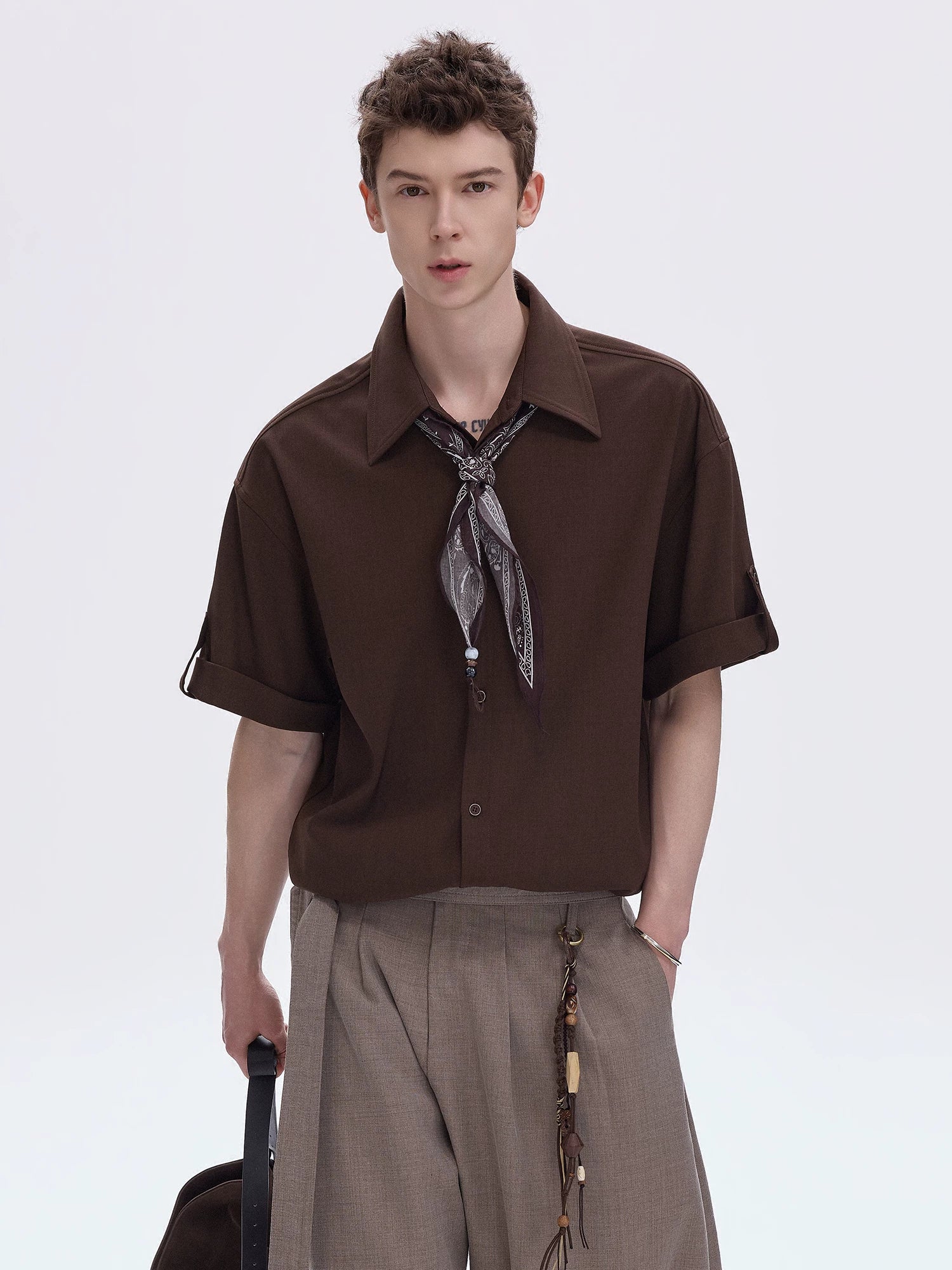 CHOR Vintage Loose Casual Folding Sleeve Shirt