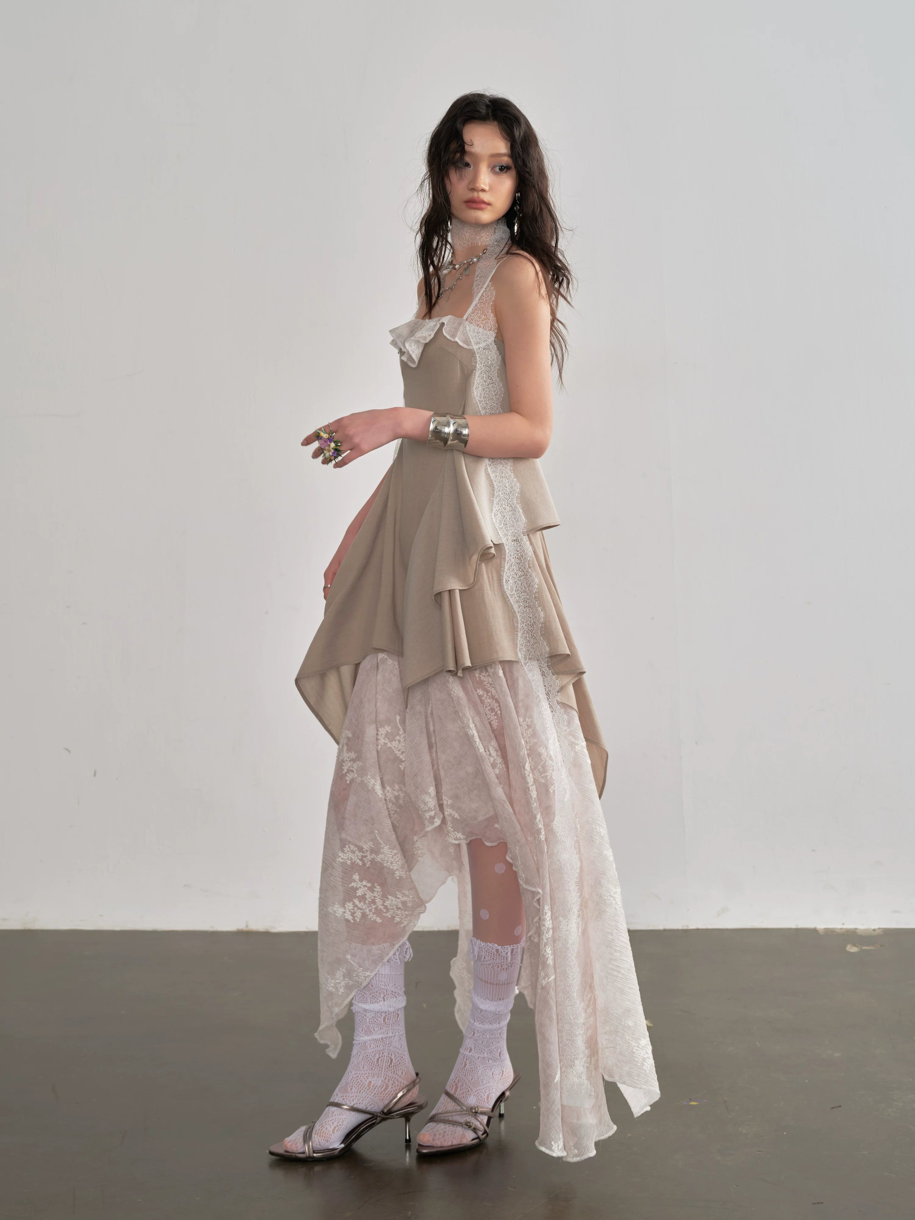 JNYLON Irregular Embroidery Splicing Layered Suspender Skirt