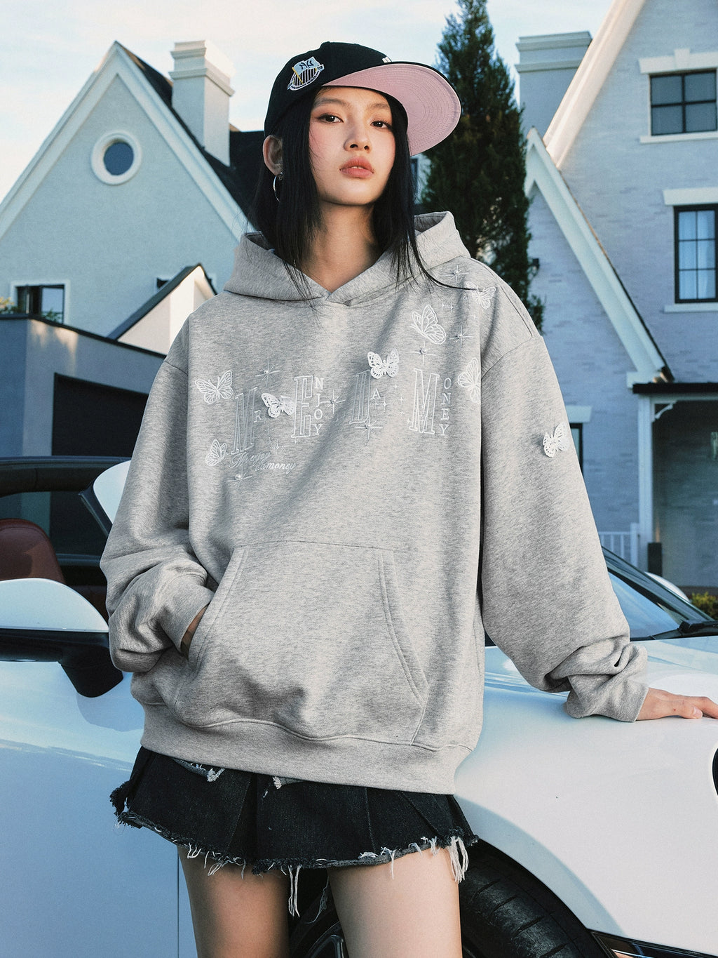 MEDM Three-dimensional Butterfly Hooded Sweater
