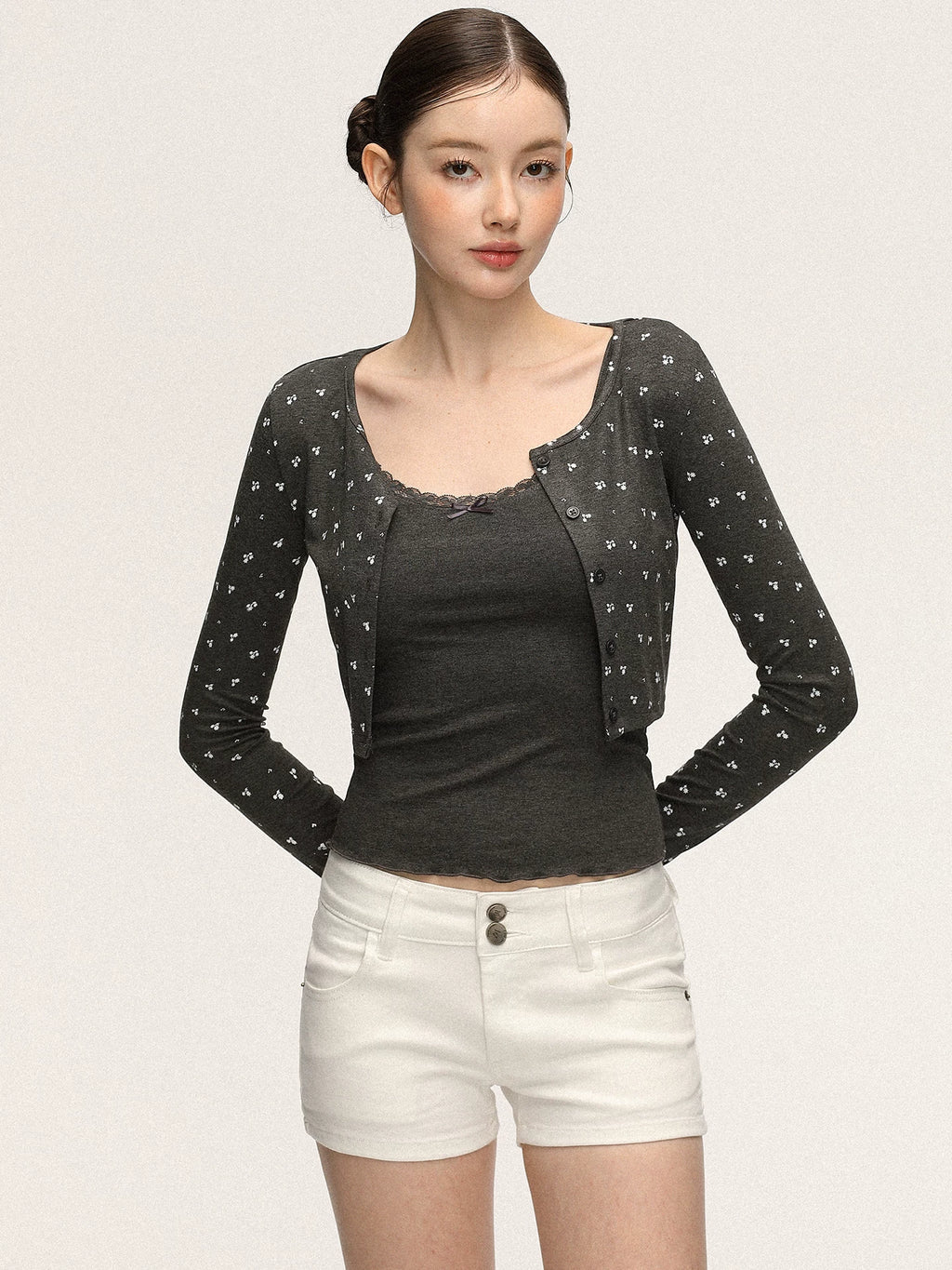 Anna Aneae Floral Knitted Cardigan Slim-fit Suspenders Two-piece Set