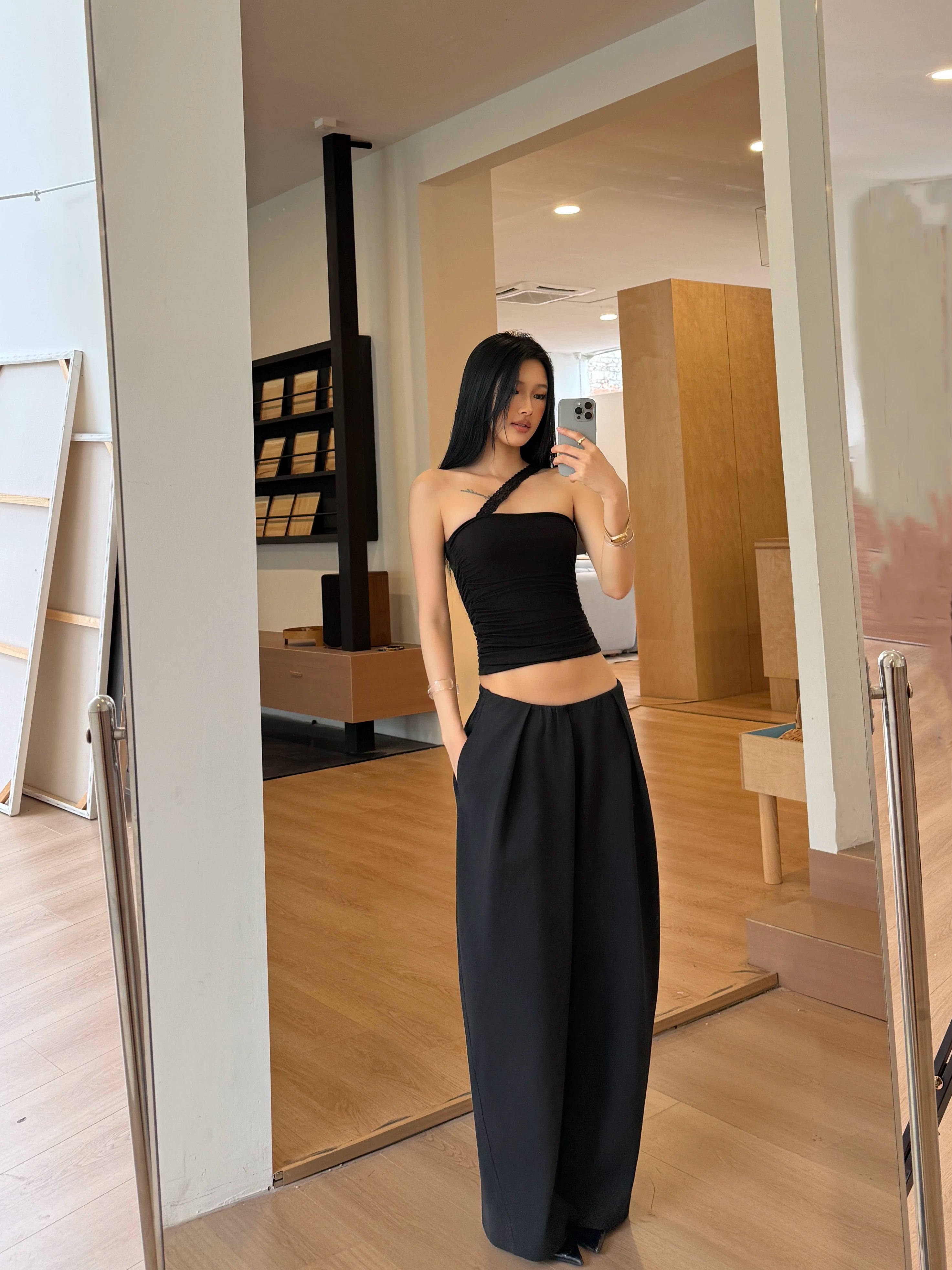 Audwyn Skinny Pleated Wide Leg Pants
