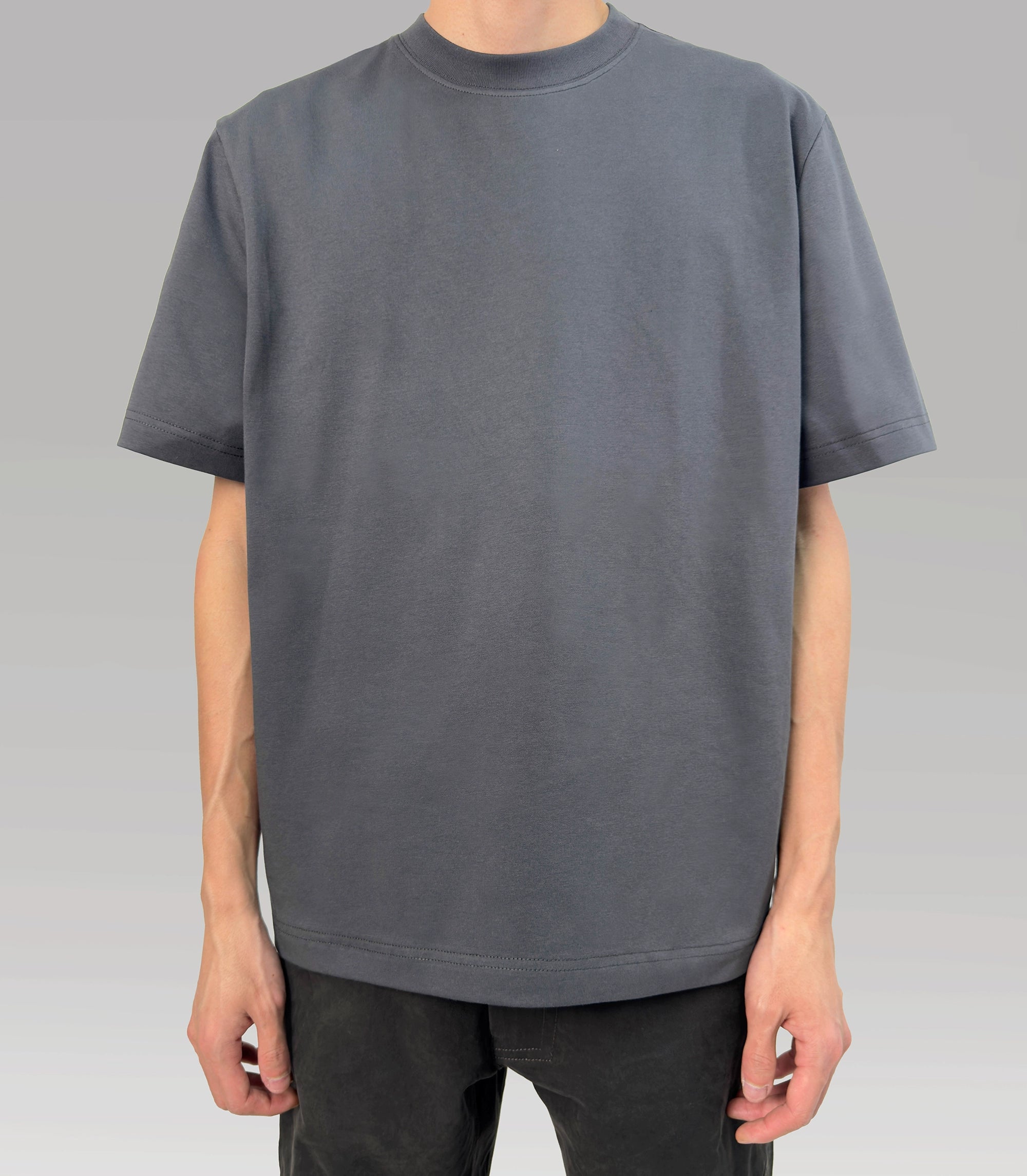 PLUS NO LOGO Small Neckline Short Wide Cool Tee