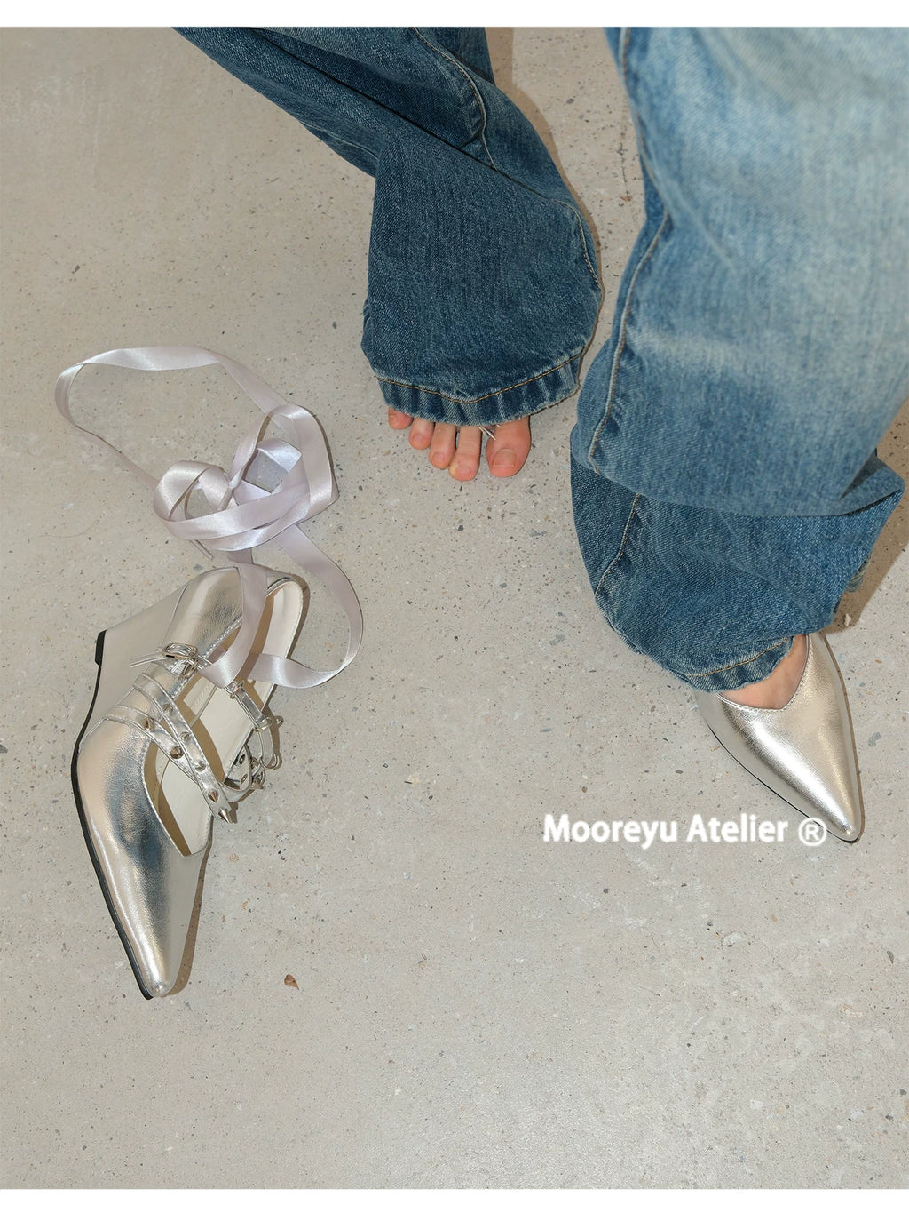 Mooreyu Retro Thick Heel Light Mouth High Heels