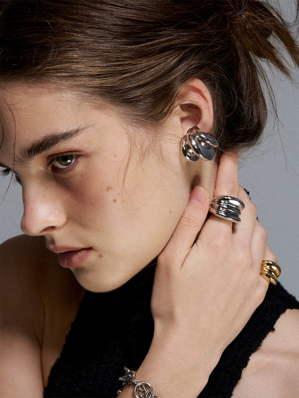 1JINN Light Luxury High-end Temperament Earrings