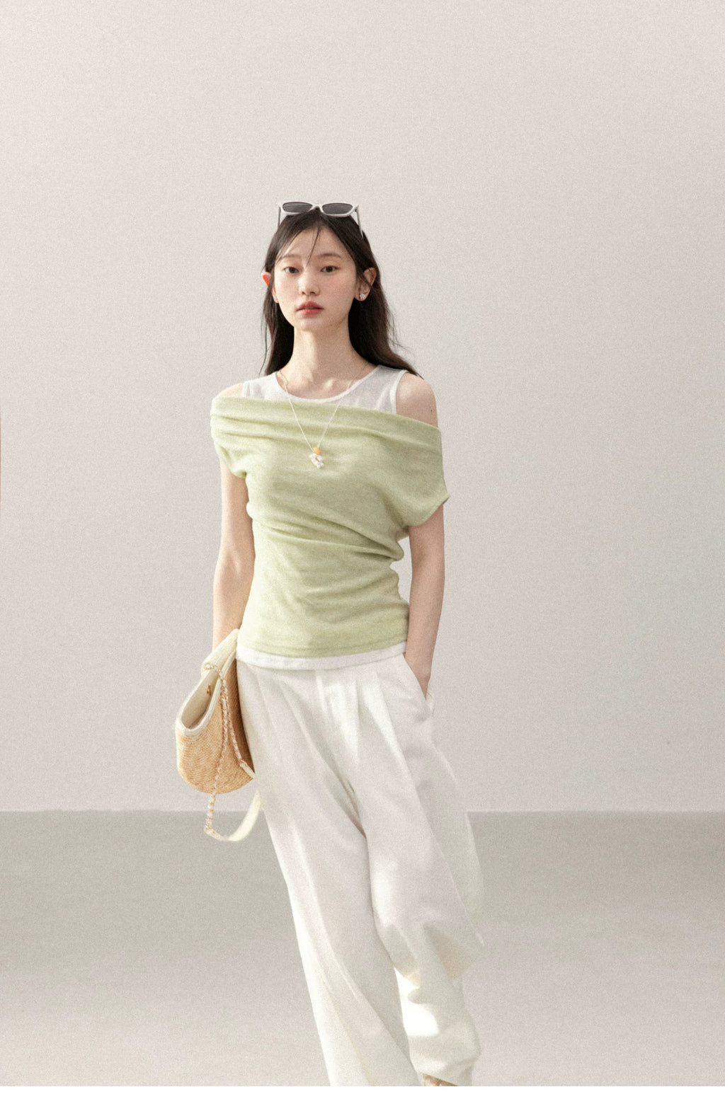 Cantonstory One-word Shoulder Sling Vest Two-piece Set