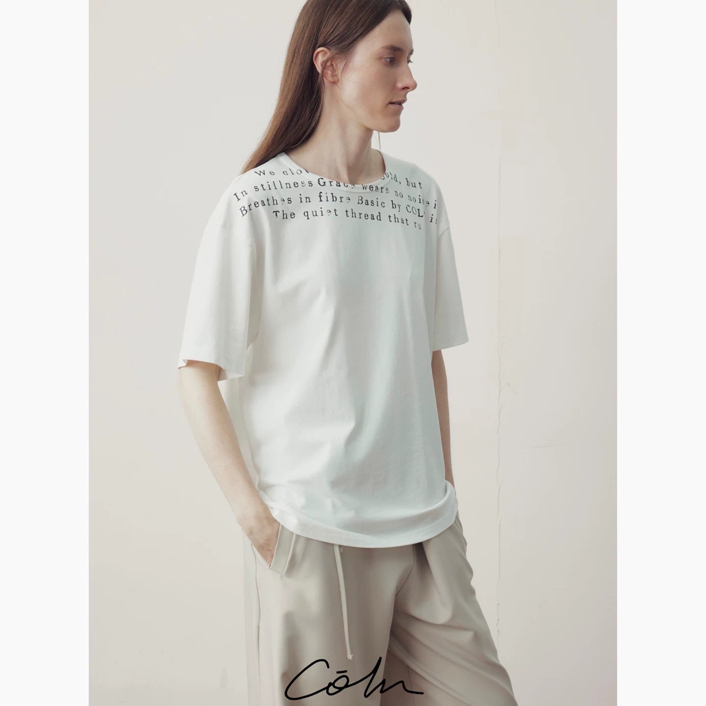 COLN Letter Print Loose Casual Tee