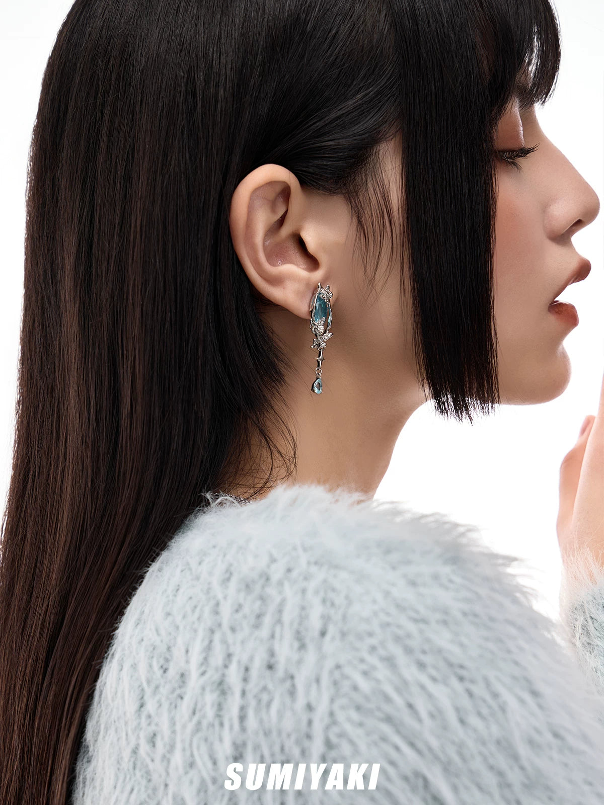 SUMIYAKI Ice Flower Zircon Water Drop Asymmetric Butterfly Earrings