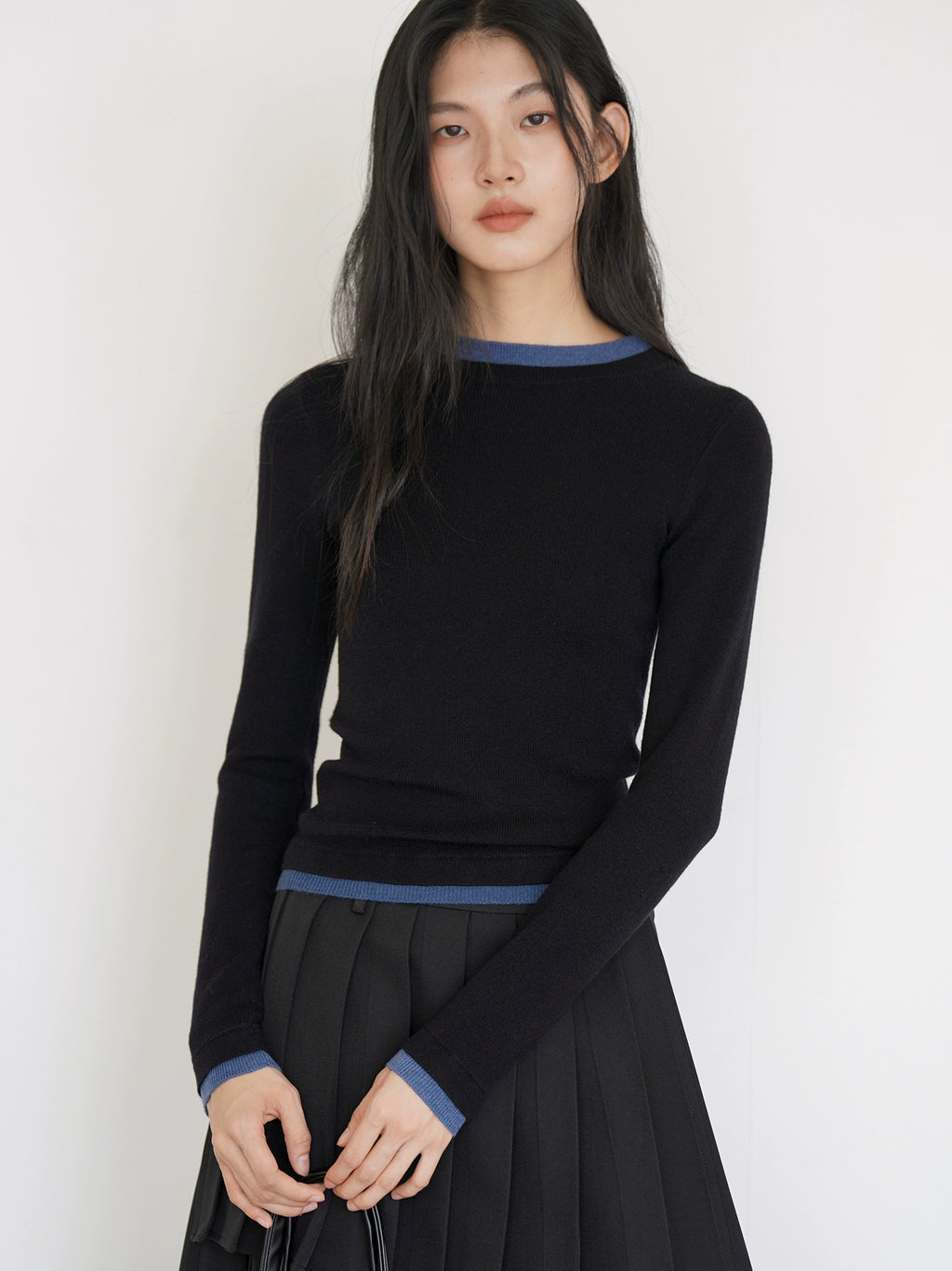 EIGHTHMONTH Fake Two-piece Crew-neck Knitted Bottoming Shirt