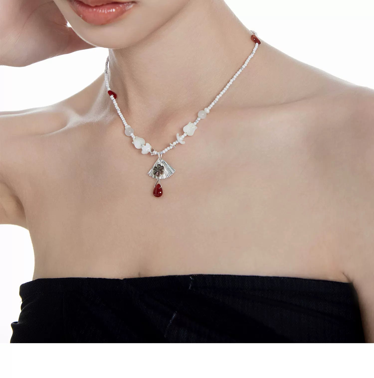 NO SOLUTION Turquoise Agate Beaded Chinese Folding Fan Necklace