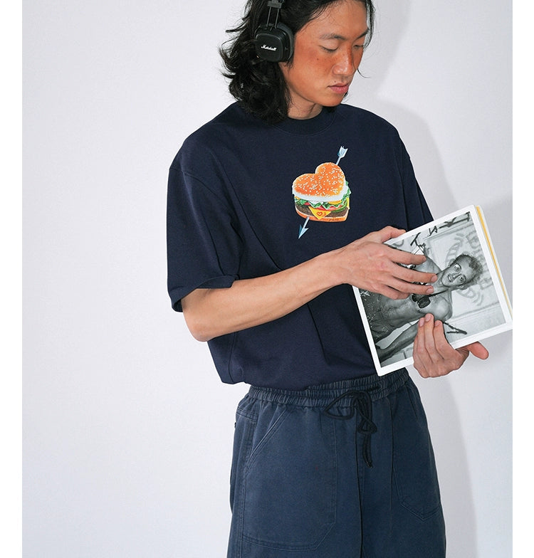 O3PARK Loose and Versatile "Love Burger" Printed Tee