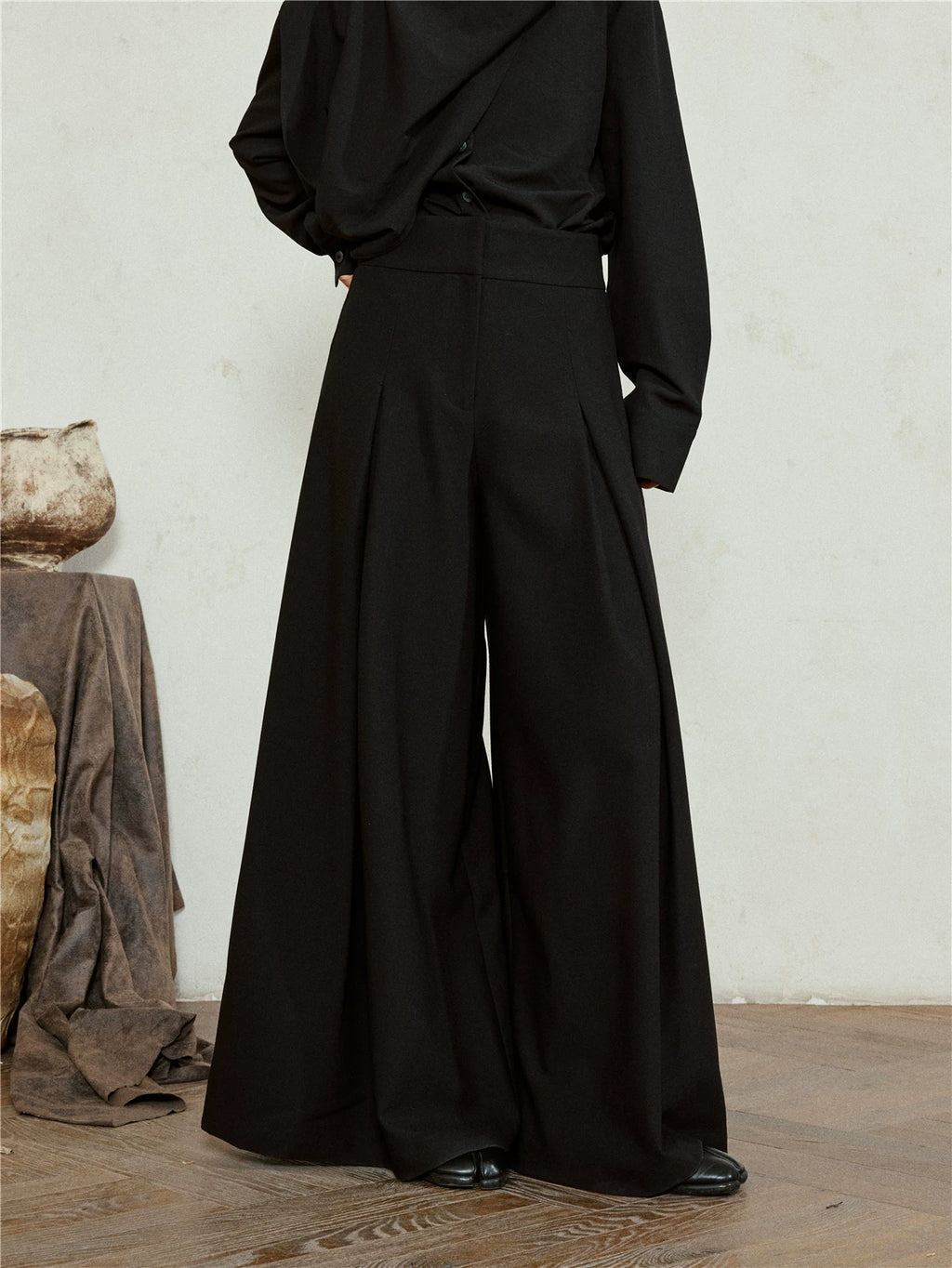 SUNYVONNE High-waisted Wide-leg Floor-length Suit Pants