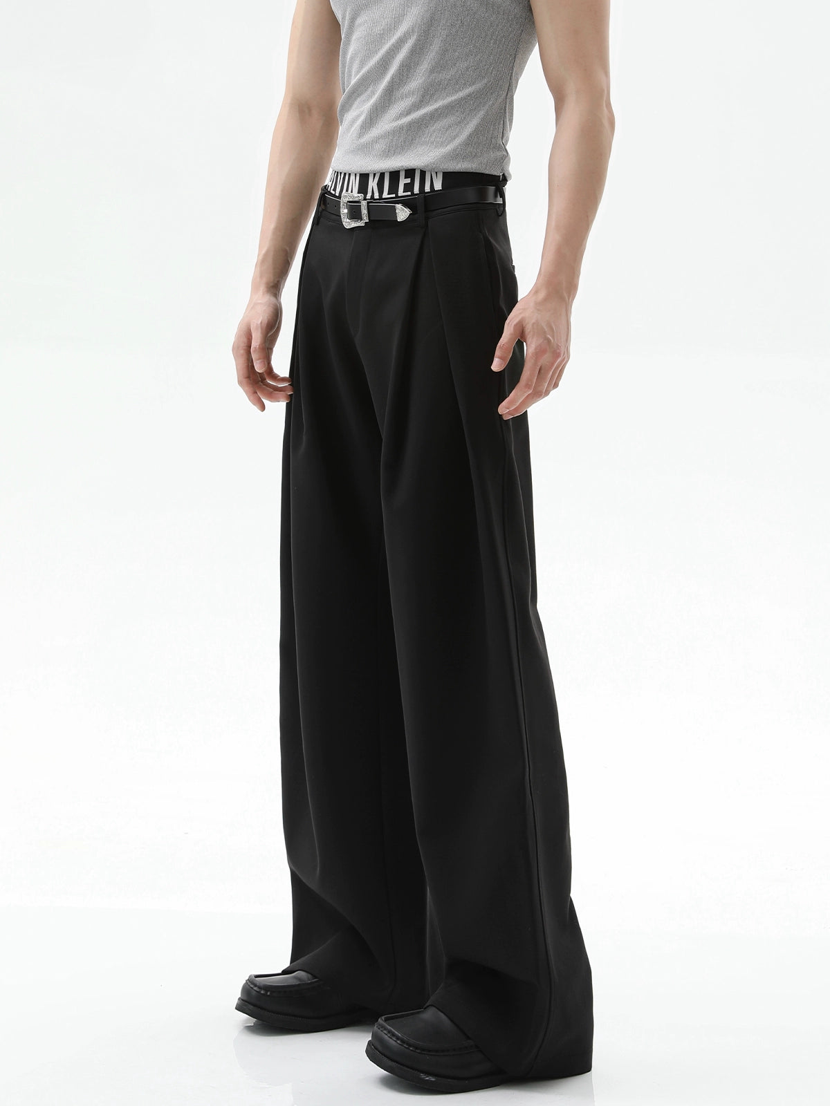 TURNTIDE Three-dimensional A-shaped Double-pleated Scimitar Trousers