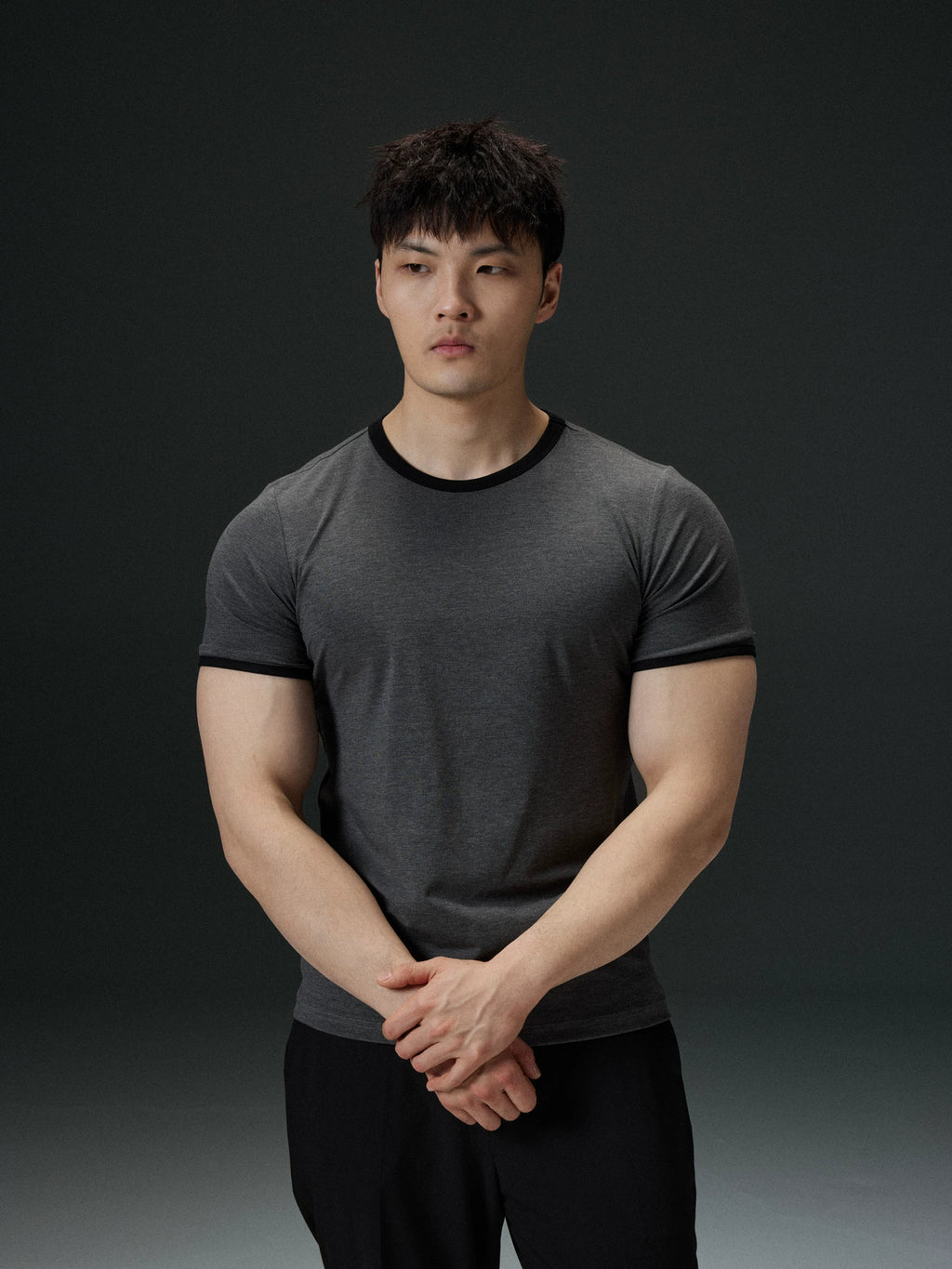 AFTERGLOW Contrast Rib Slim Commuter TEE