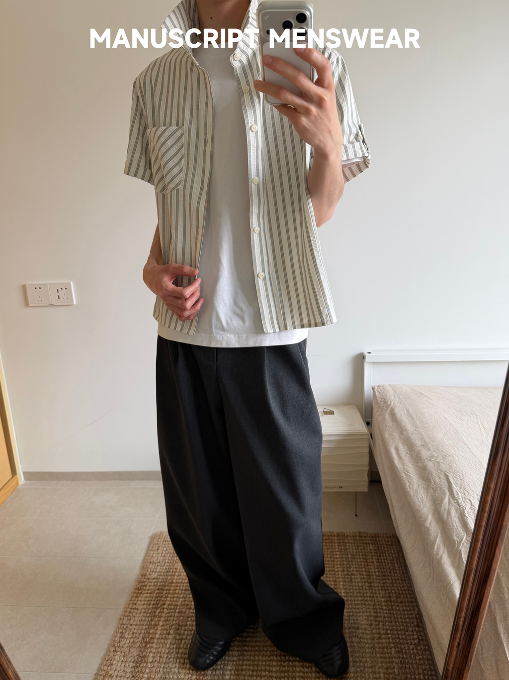MANUSCRIPT Striped Seersucker Short-sleeved Shirt