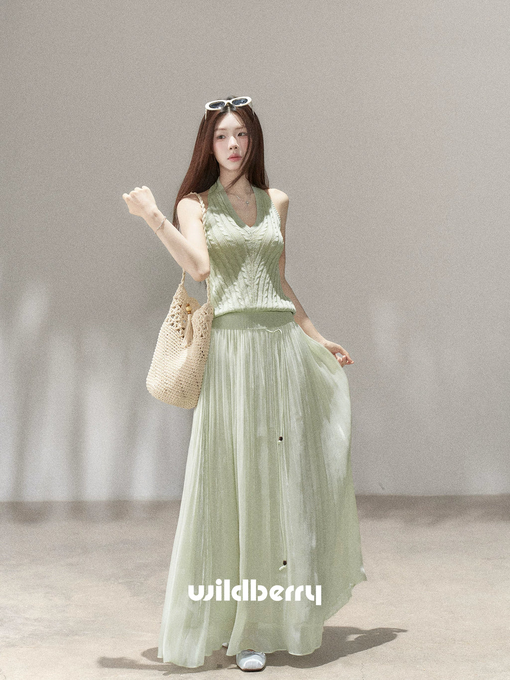 Wildberry Woolen Neck Vest
