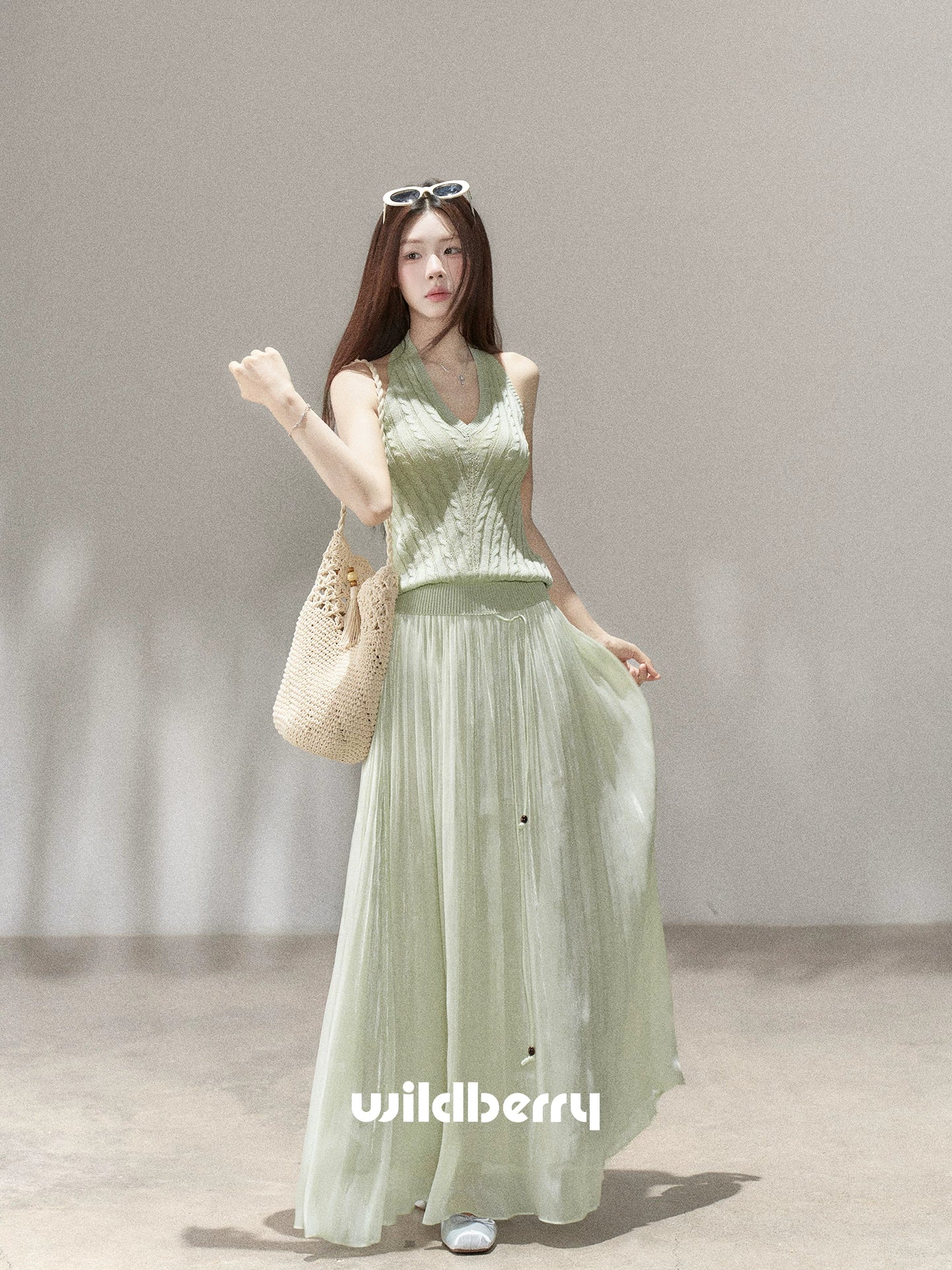 Wildberry Woolen Neck Vest