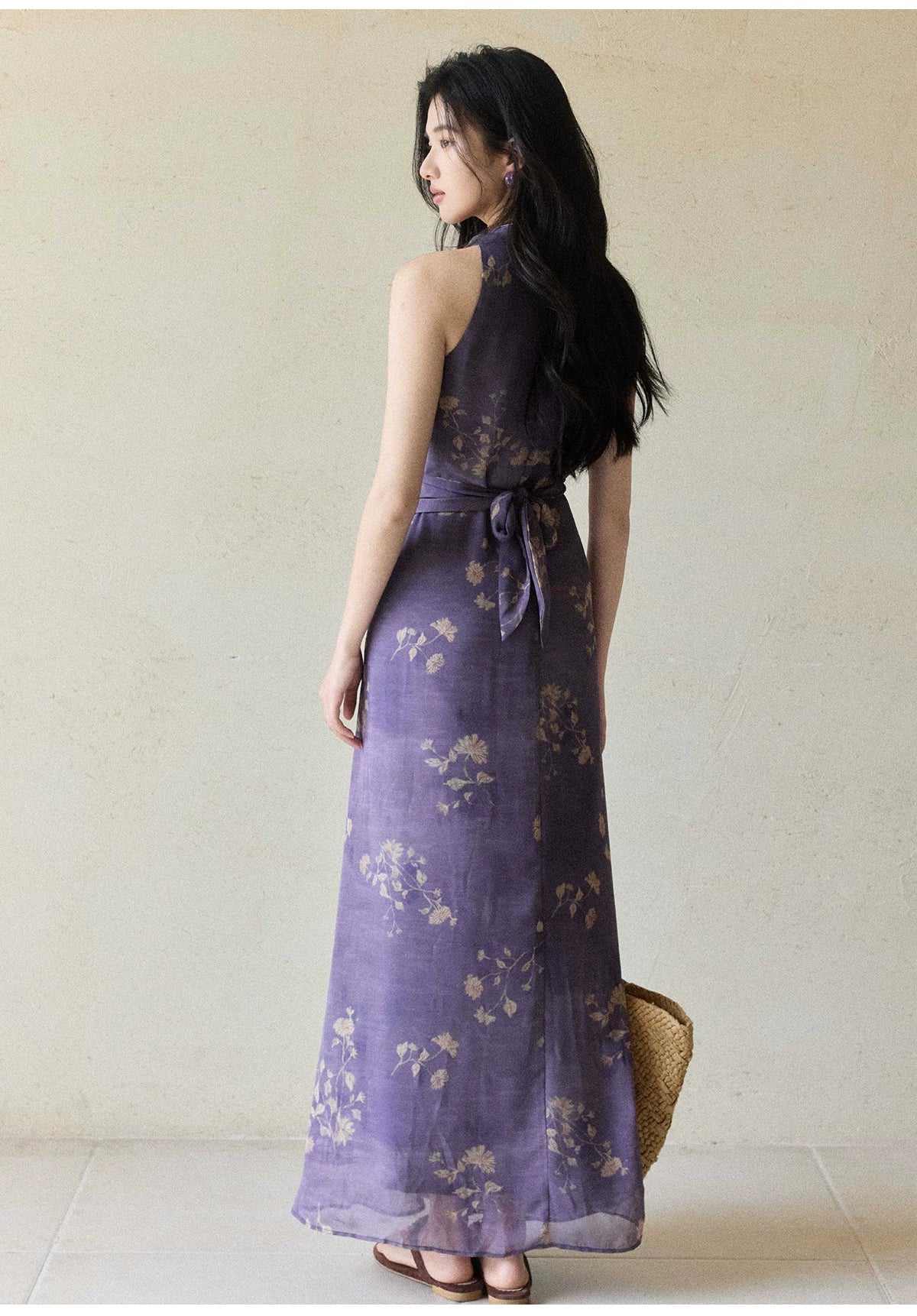 TYANG Temperament V-neck Smudged Floral Dress