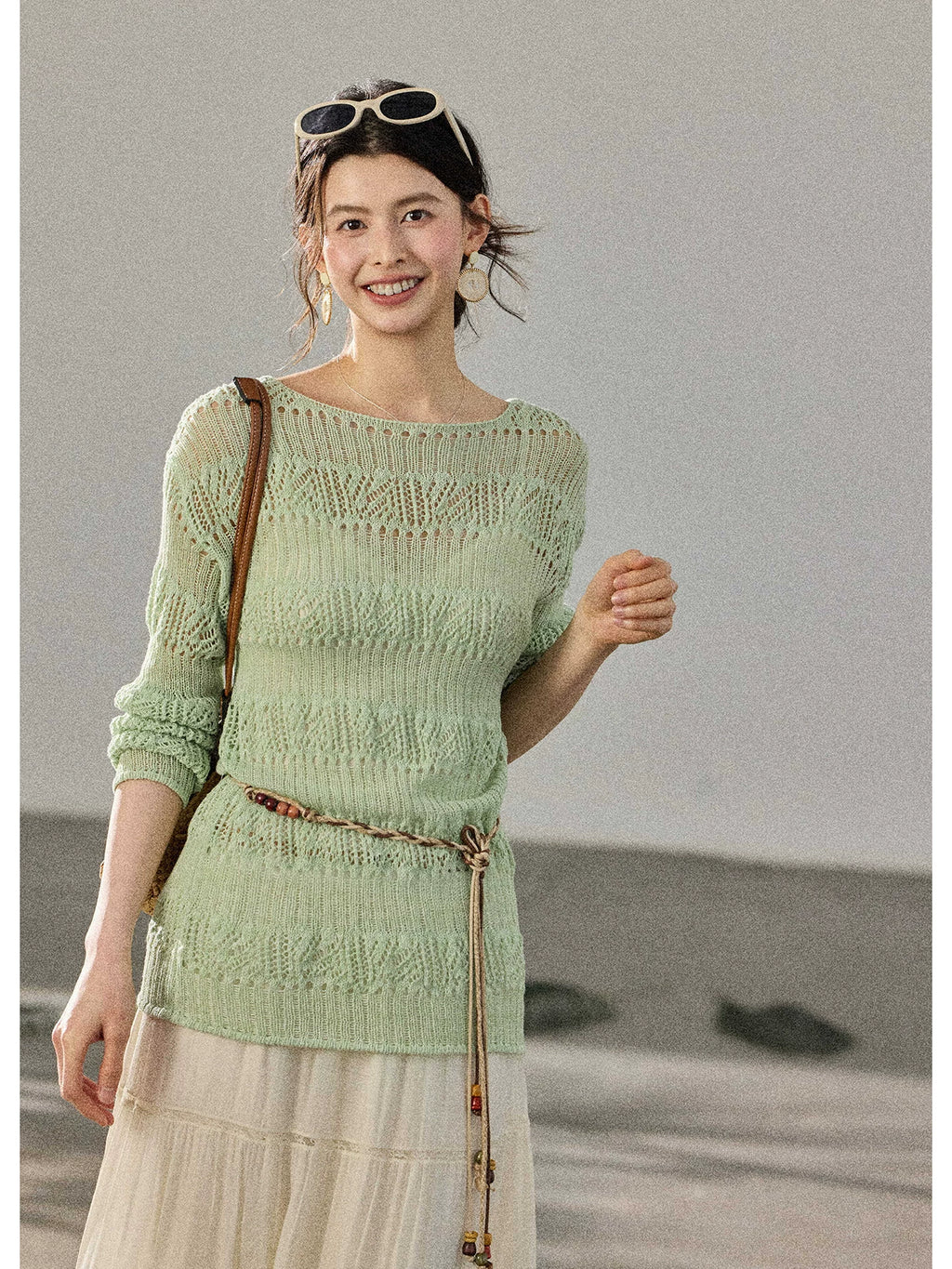 TYANG Round Neck Hollow Light and Loose Long Sleeves