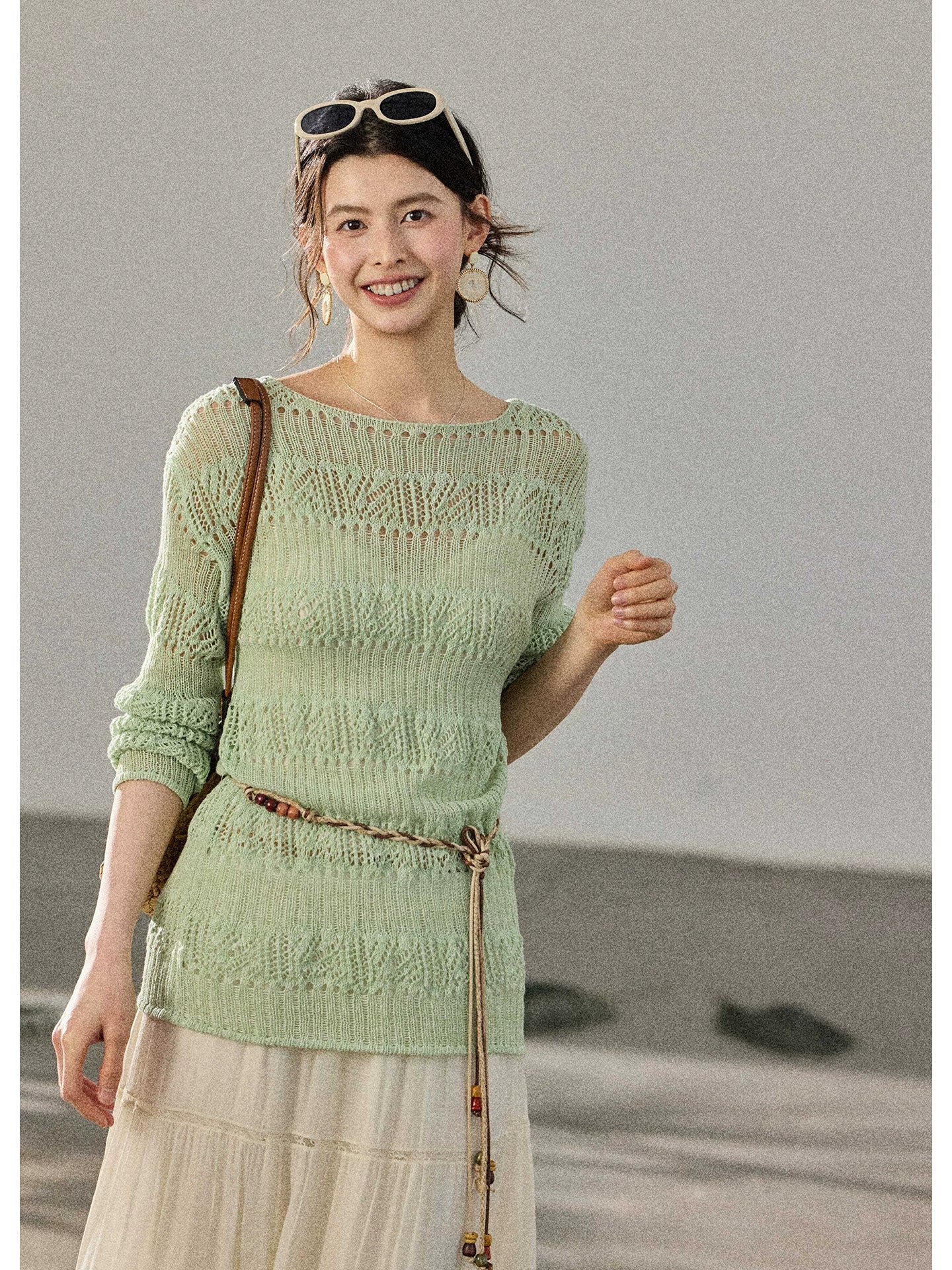 TYANG Round Neck Hollow Light and Loose Long Sleeves