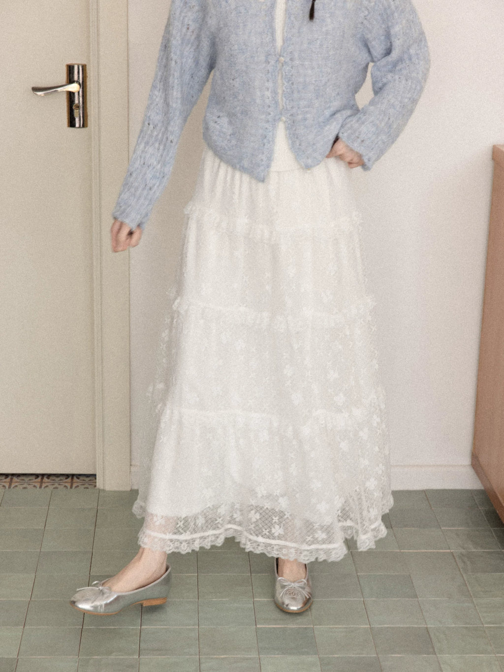 Cantonstory High Waist Skinny Lace Skirt