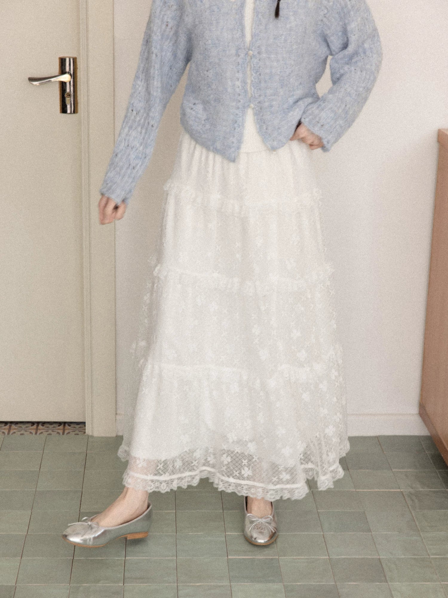 Cantonstory High Waist Skinny Lace Skirt