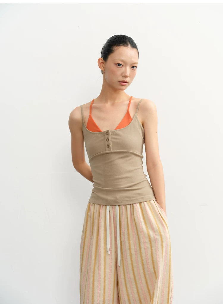 LINY LIBERTY Fake Two-piece Slim-fit Knitted Sling Vest