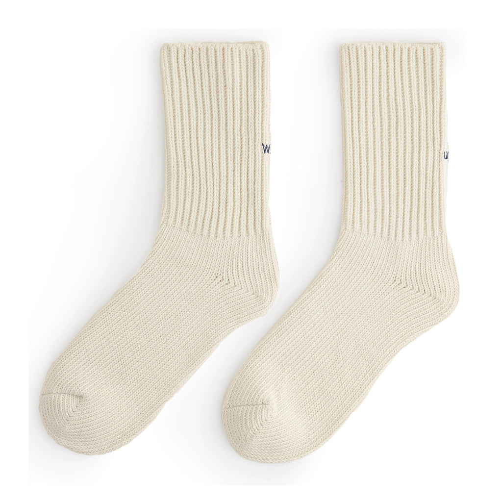Maden Retro Thick Thread Embroidered Knitted Tube Socks