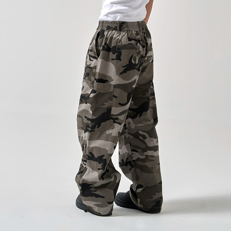 OBSESSWITH Light gray camouflage paratrooper pants