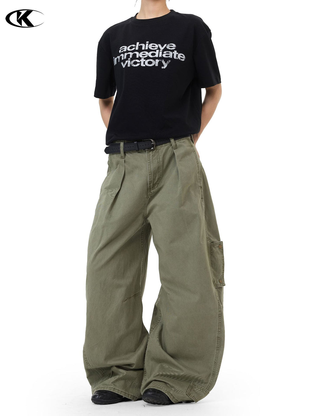 11KN Retro Multi-pocket Pleated Casual Overalls