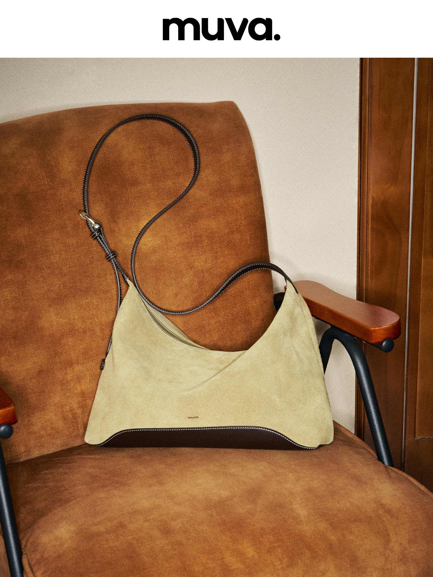 MUVA Leather Large Capacity Shoulder Bag