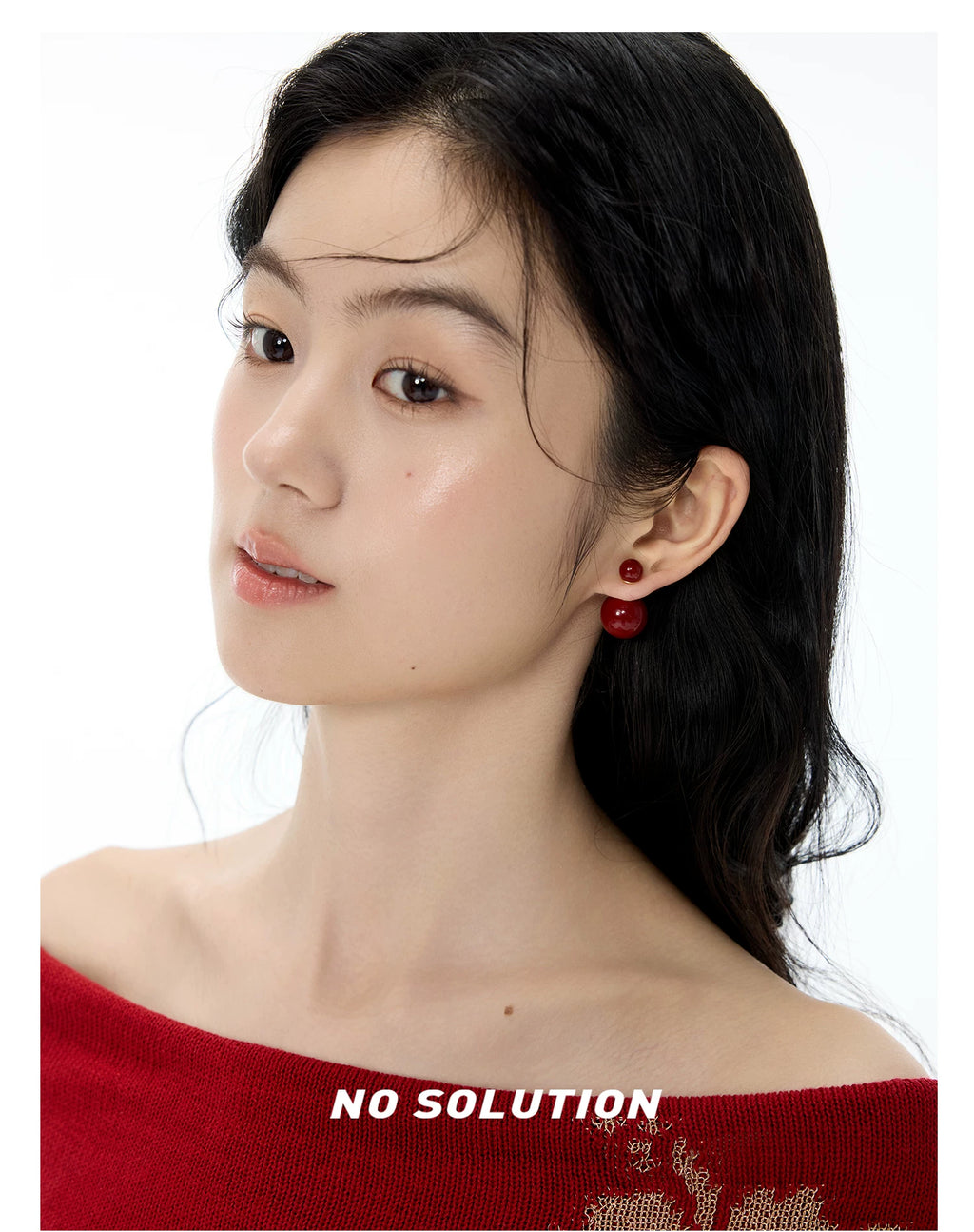 NO SOLUTION Double Sided Bead Stud Earrings