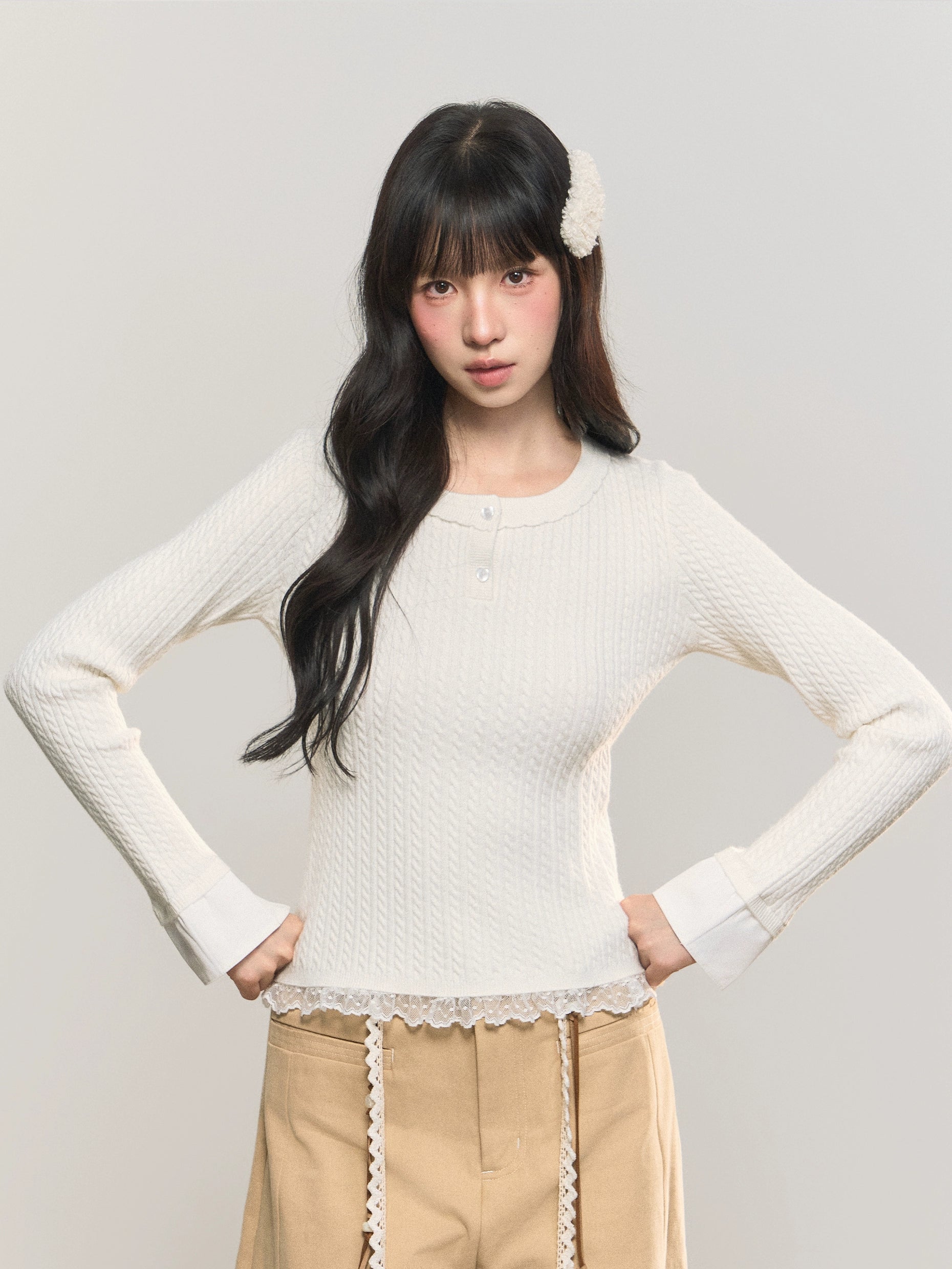 Umoumo Simple Versatile Twisted Knitted Cape