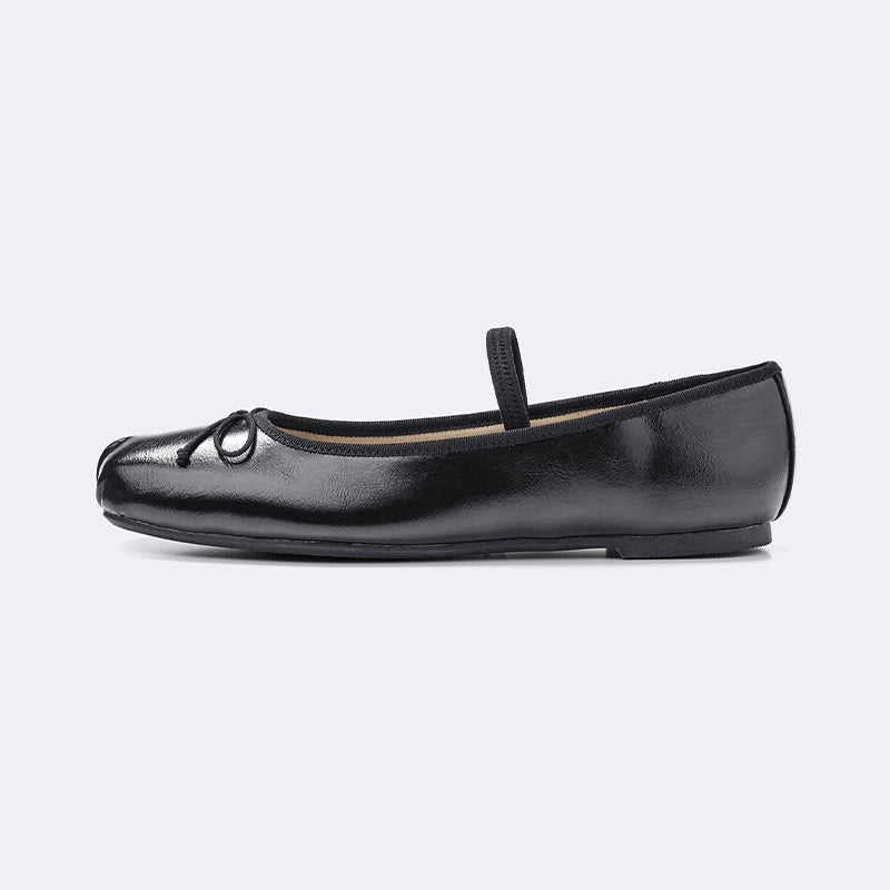 GU Strap Flat Heel Ballet Shoes