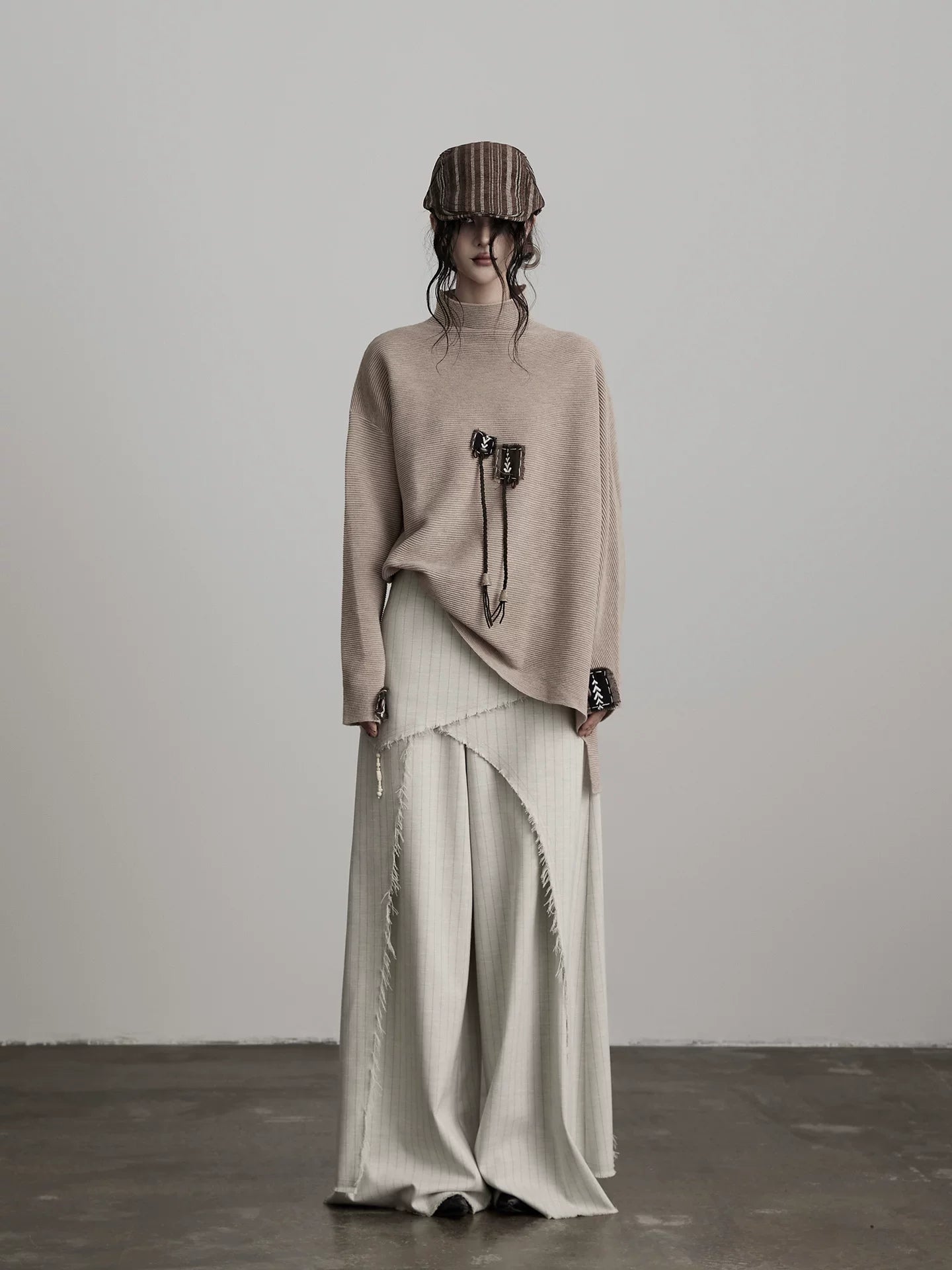 INDULGE Irregular Striped Scimitar Wide-leg Slacks