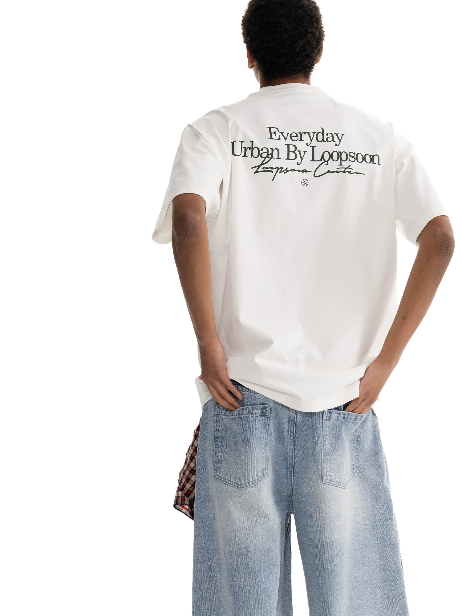 Loopsoon Simple Small Neckline Loose Fashion Tee