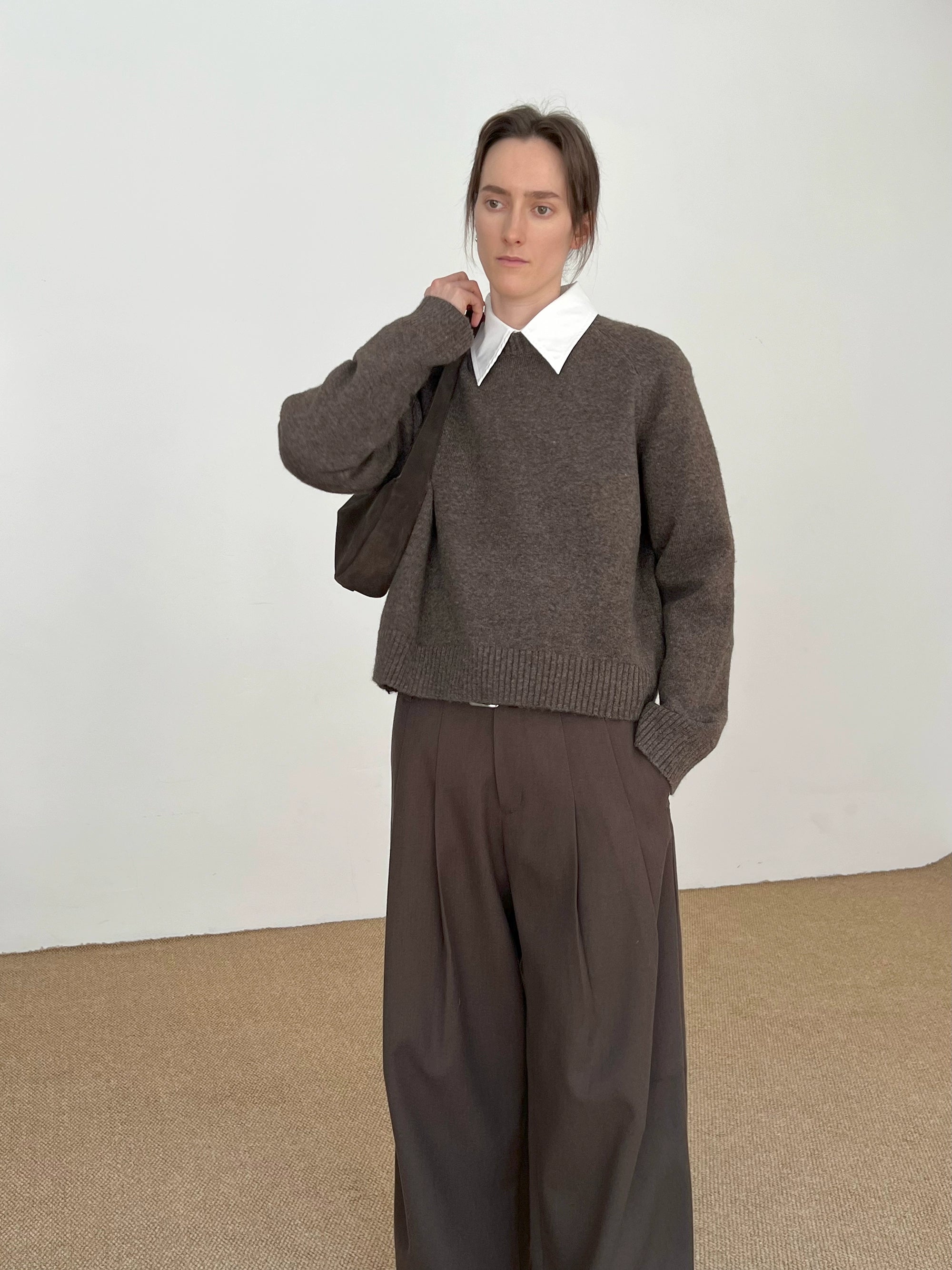 COLN Vintage Short Basic Knitted Sweater