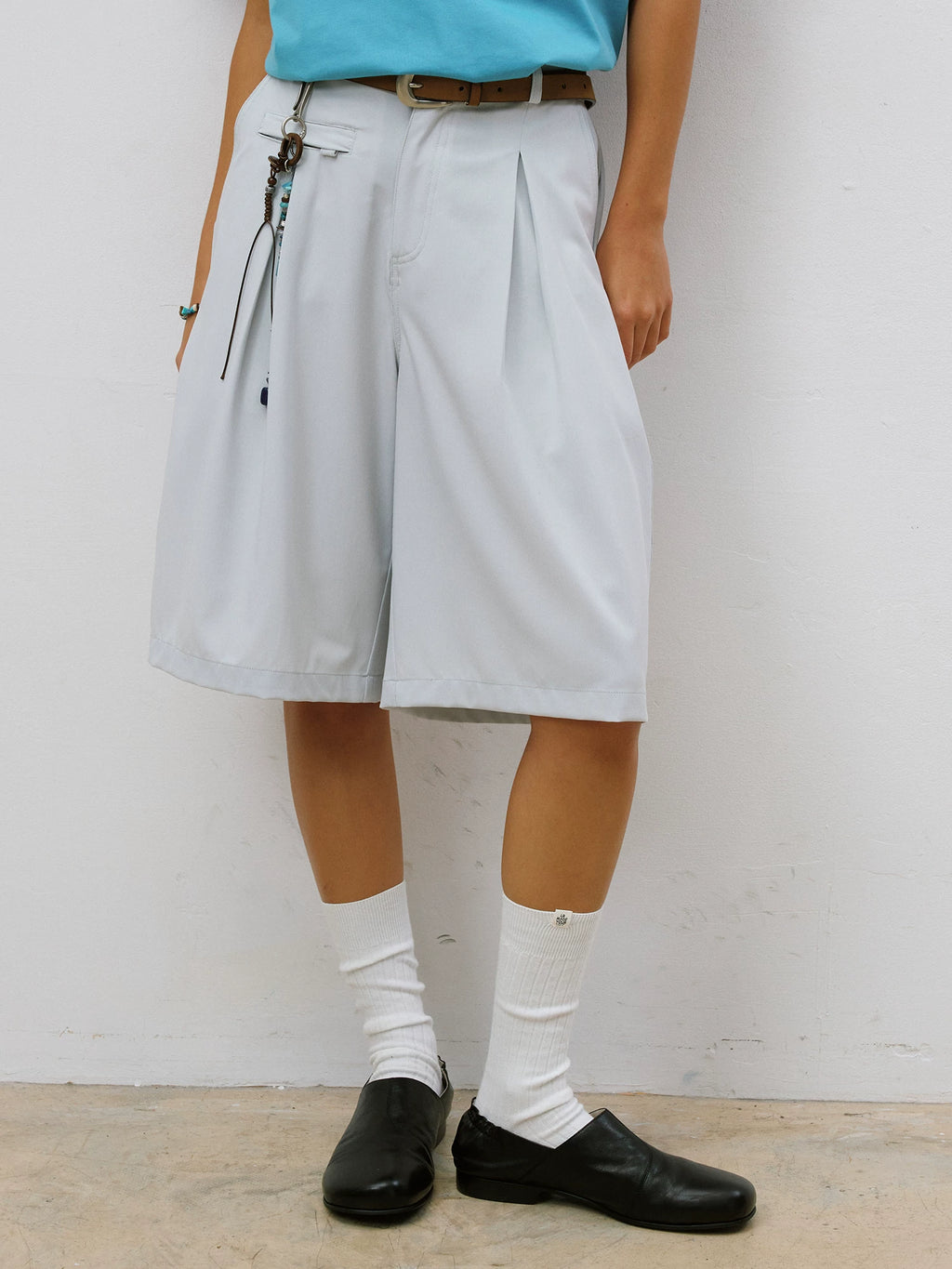 LR MADE Double Pleated Casual Shorts