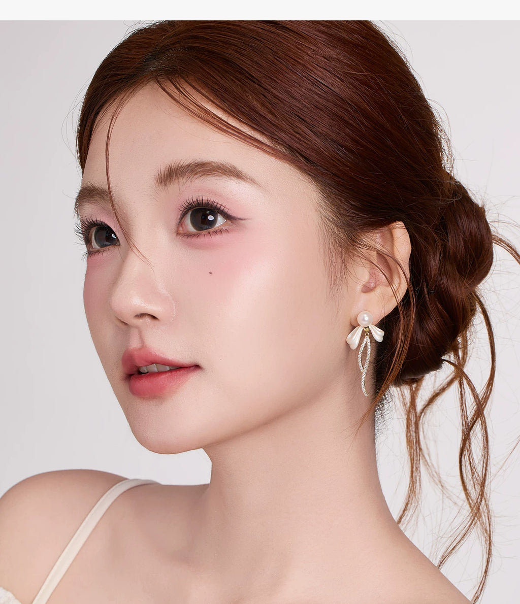 DODOGOGO Bow Pearl Fringed Earrings