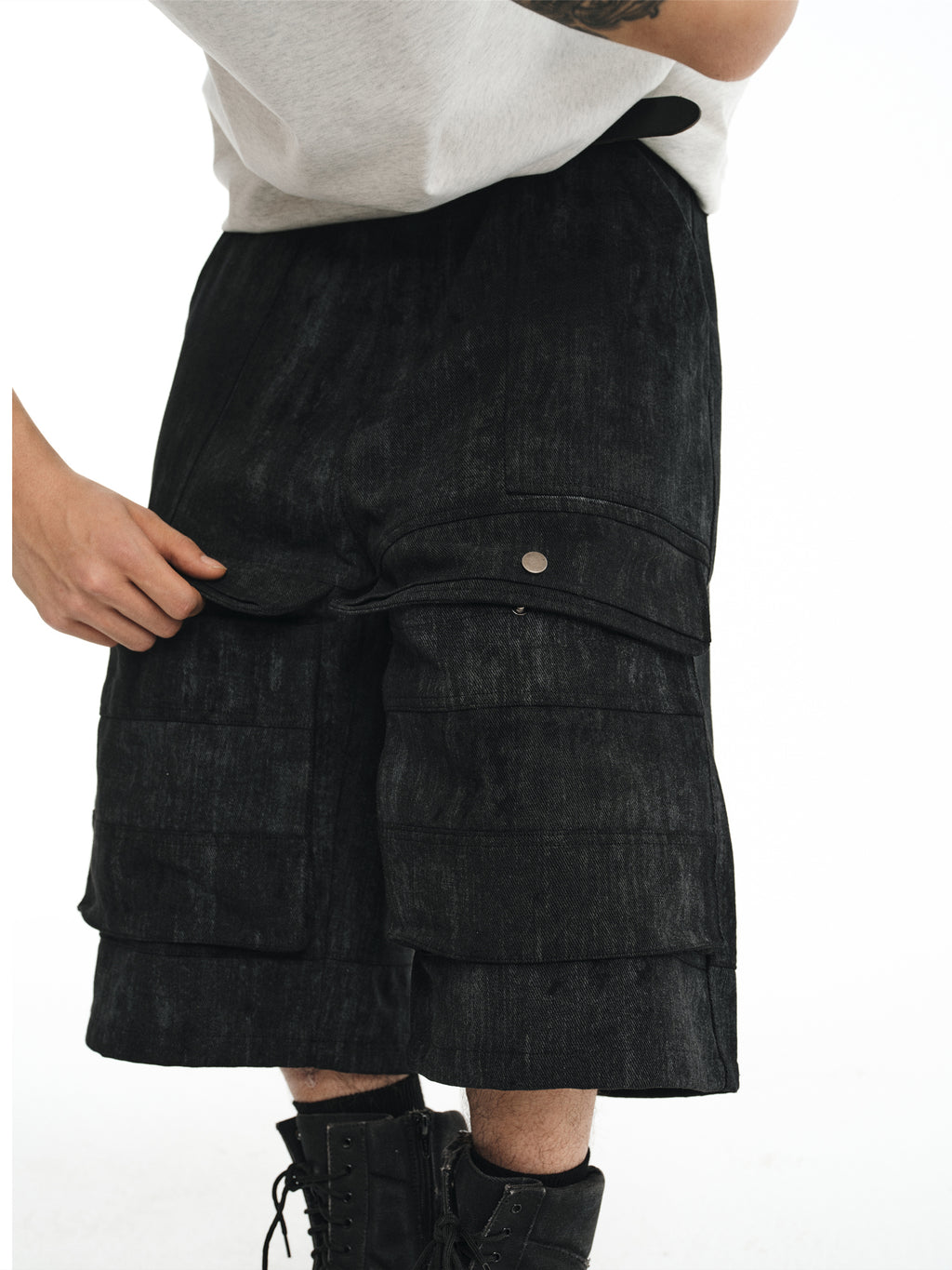 NOVACAM wasteland wind retro camouflage baggy heavy mottled old black cropped pants