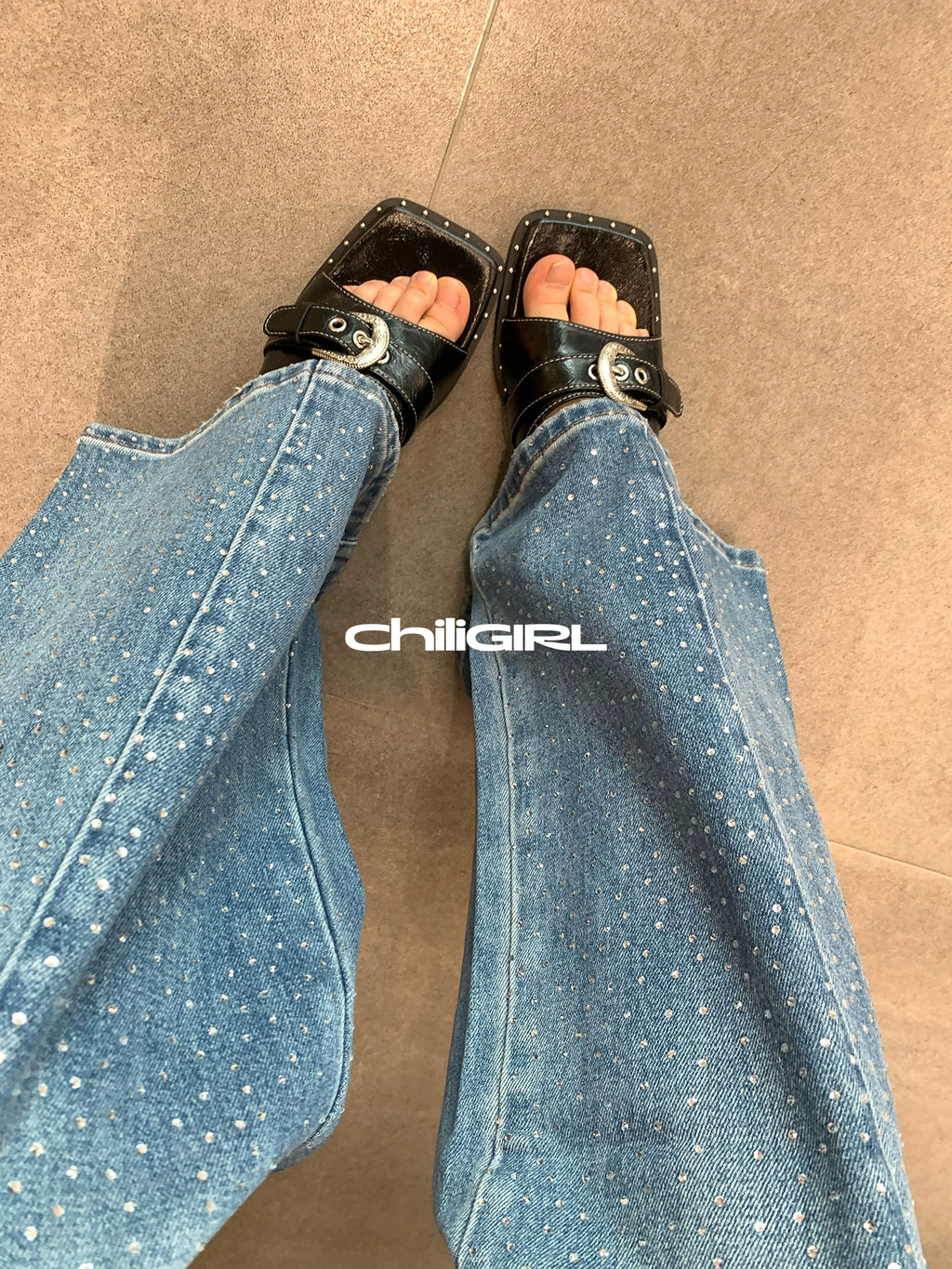 CHILIGIRL Wedge Heel Belt Buckle Open-toe Heightening One-word Sandals