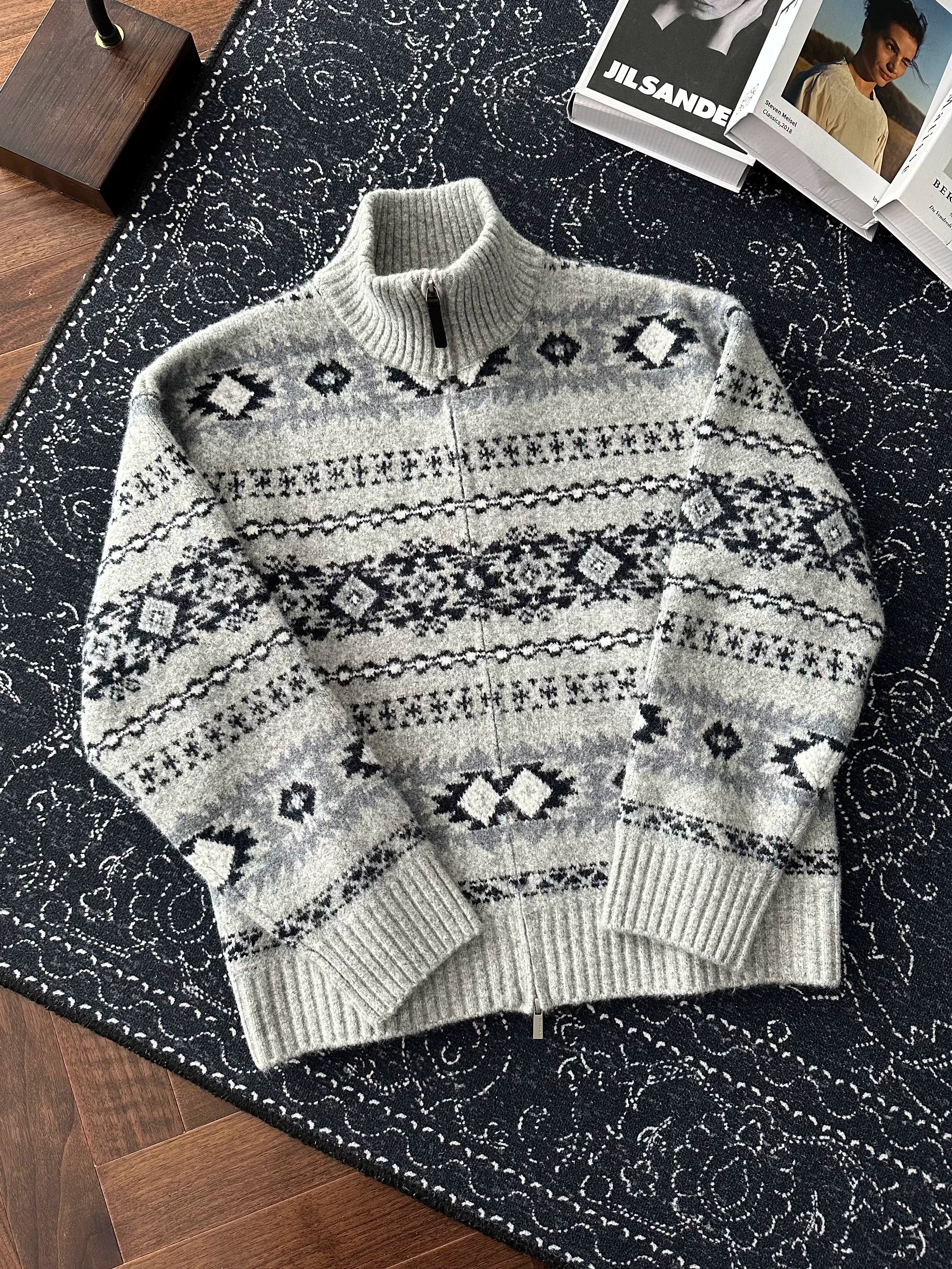 CATSSTAC Vintage Jacquard Loose Sweater