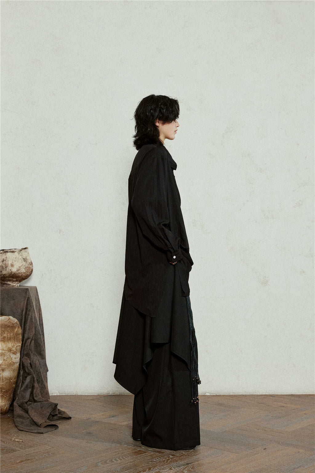 SUNYVONNE Irregular Bevelled Edge Loose Long-sleeved Shirt