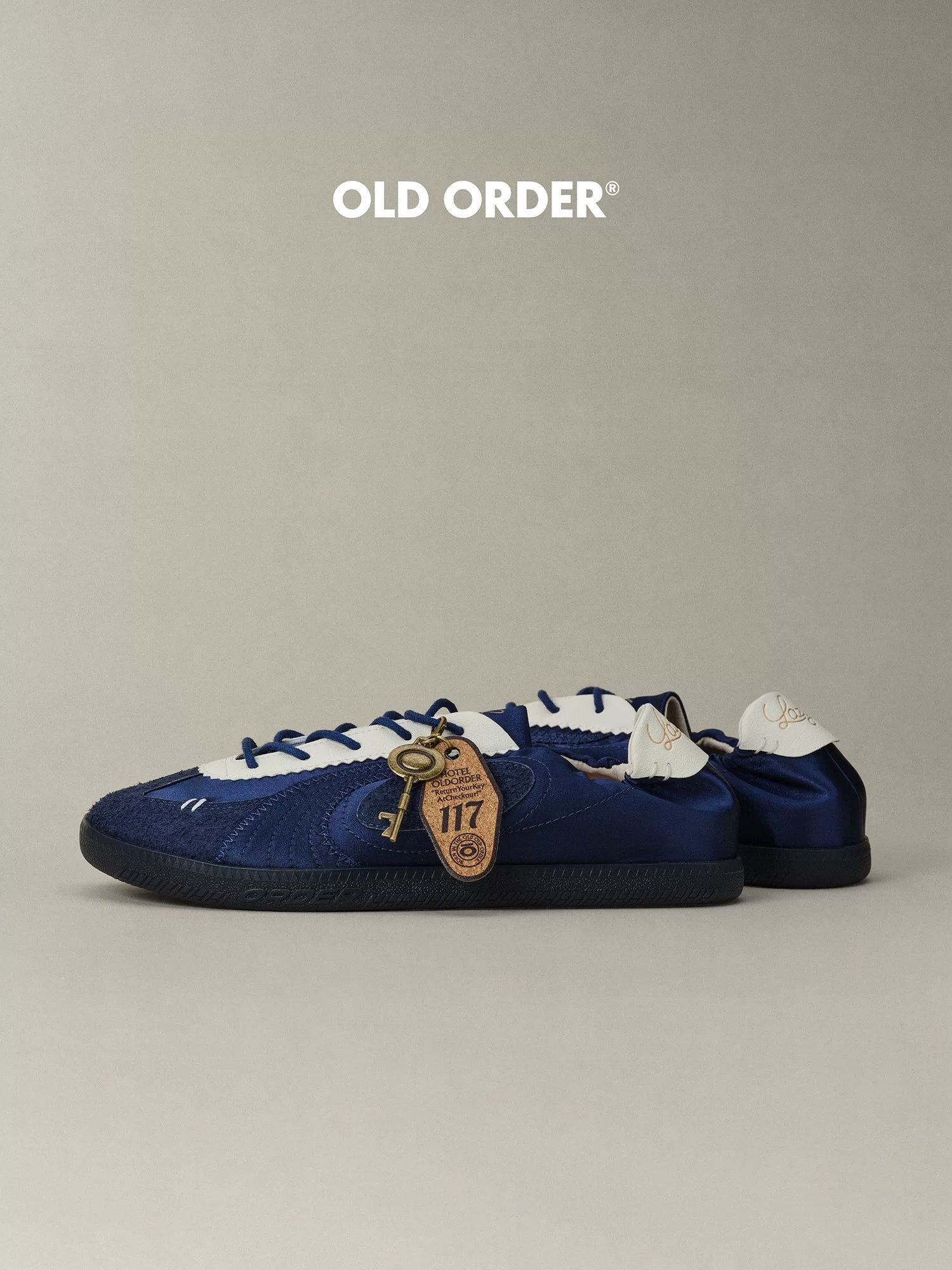 OLDORDER Retro Thin-soled Casual Flats