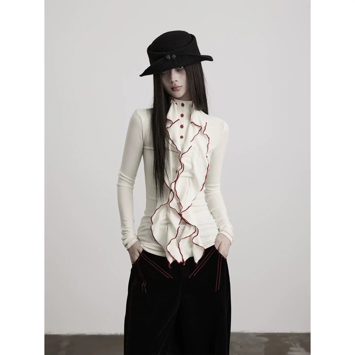 INDULGE Contrast Color Wave Waist Long Sleeve
