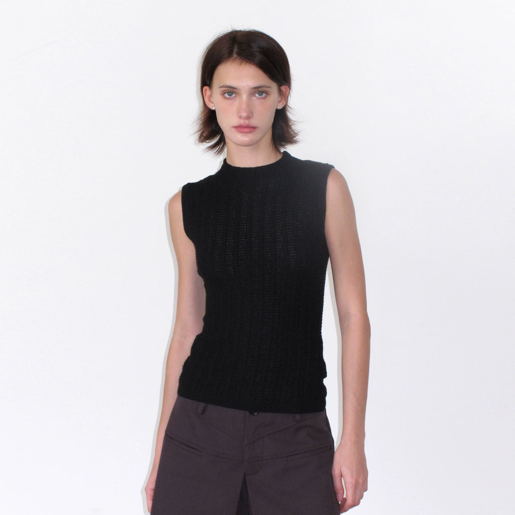 NOT UGLY Woven Small Turtleneck Slim Vest
