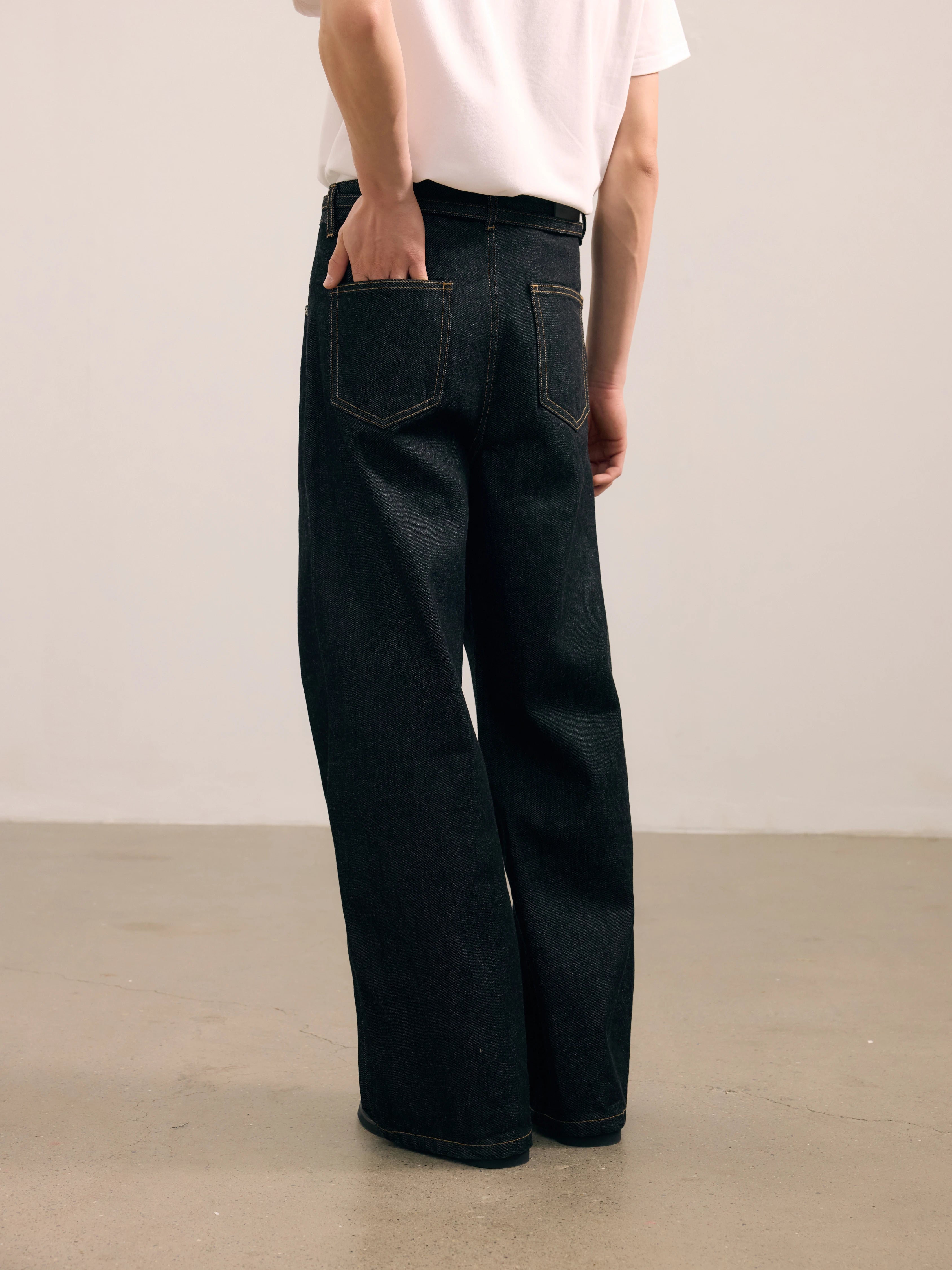 NO LOGO Kanglong Black Feather Kendo Double Pleat A-Line Loose Straight Jeans