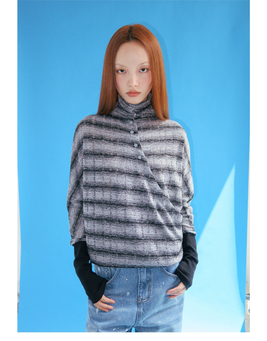 FUNKYFUN Small Turtleneck Hollow Striped Splicing Tee