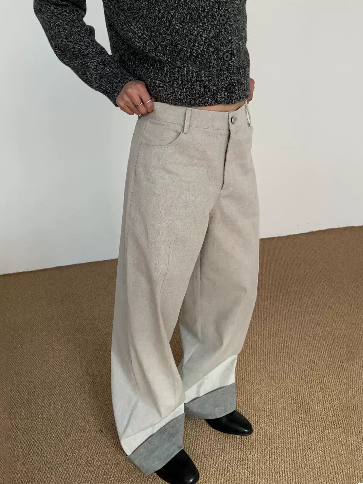 COLN Casual Versatile Flip Jeans