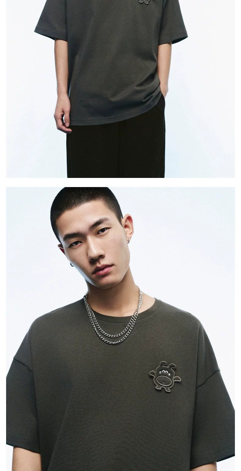 URBAN REVIVO Casual 3D Pattern Cotton Tee