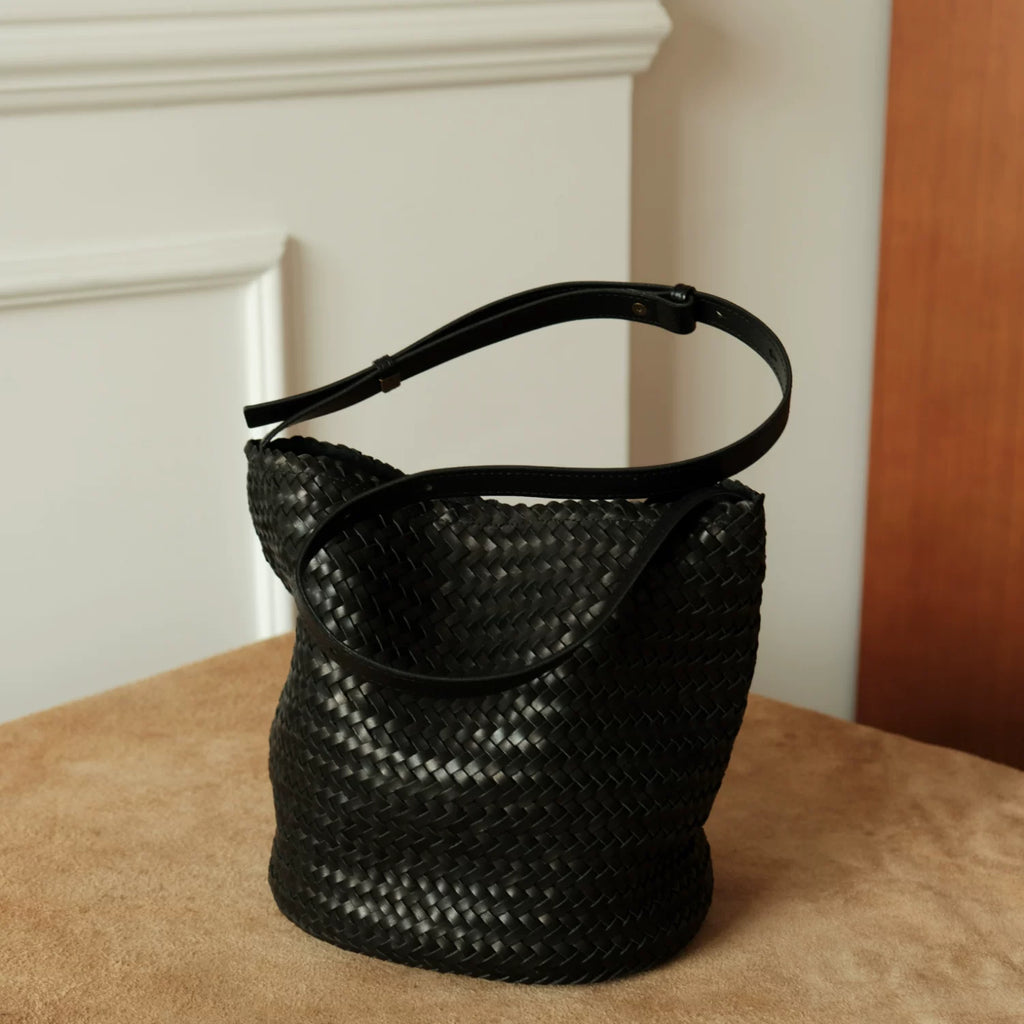 EZRO Cowhide Texture Hand-woven Messenger Bag